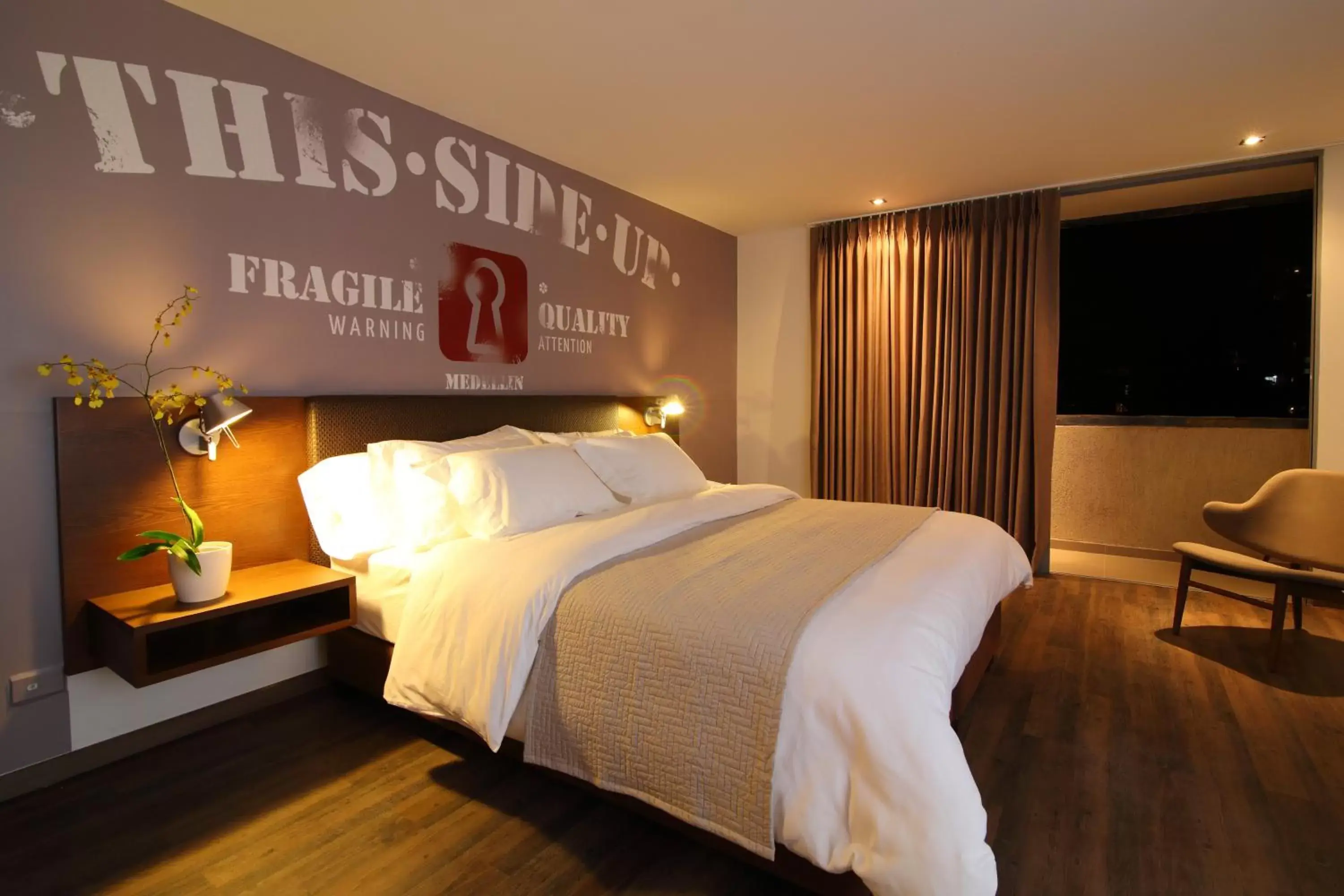Bed in Sites Hotel