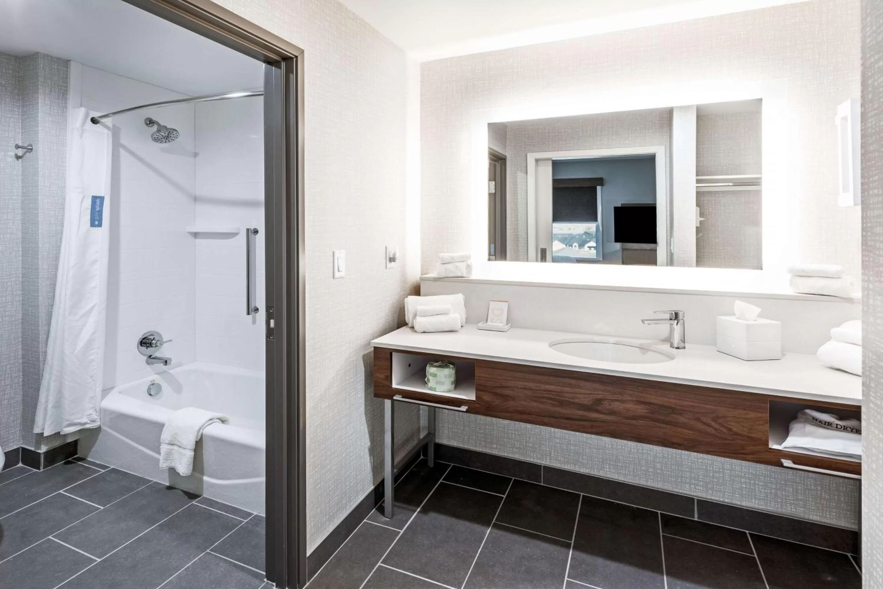 Bedroom in Hampton Inn & Suites Canyon, Tx