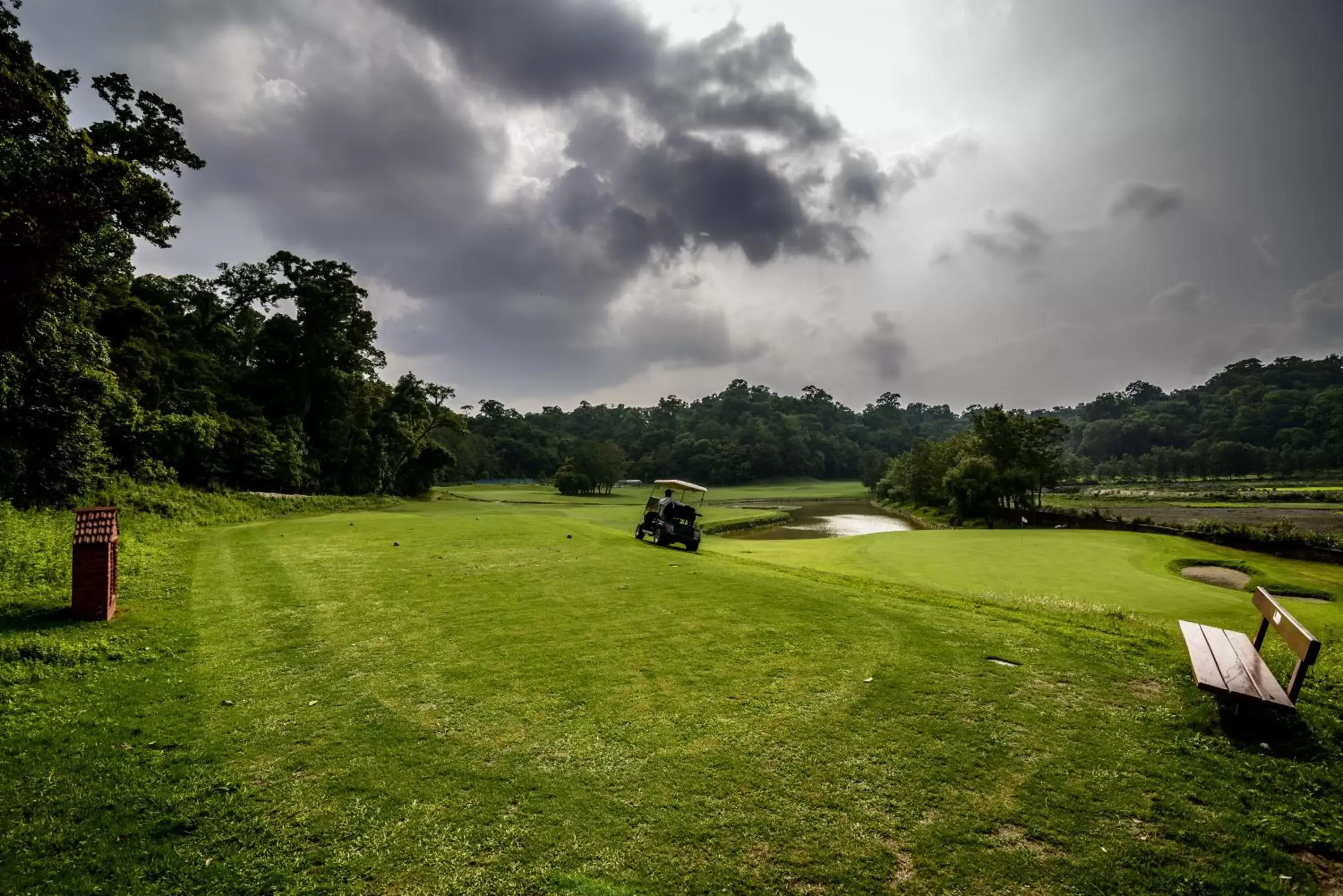 Golfcourse, Golf in Gokarna Forest Resort
