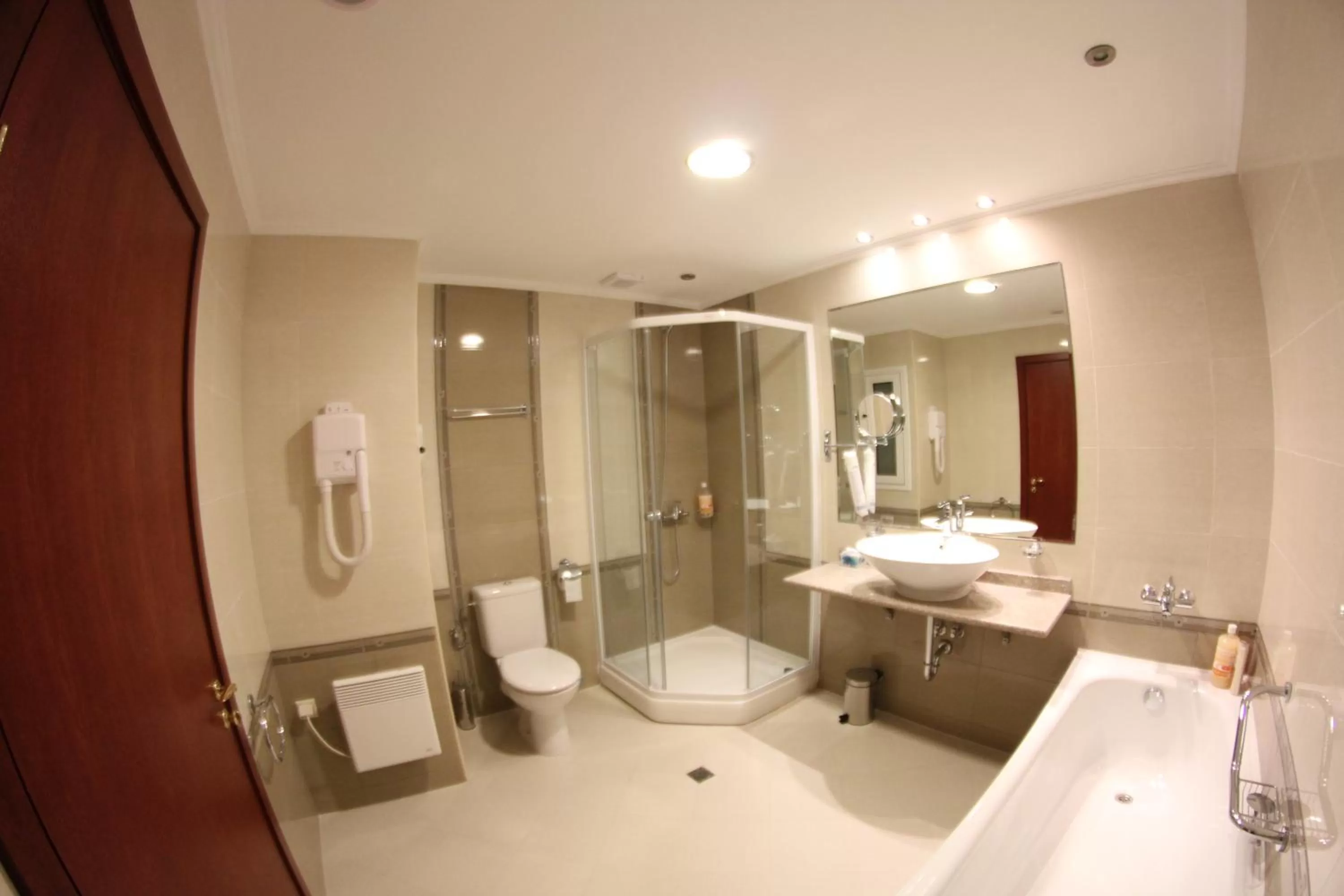 Bathroom in Downtown Bansko Resort