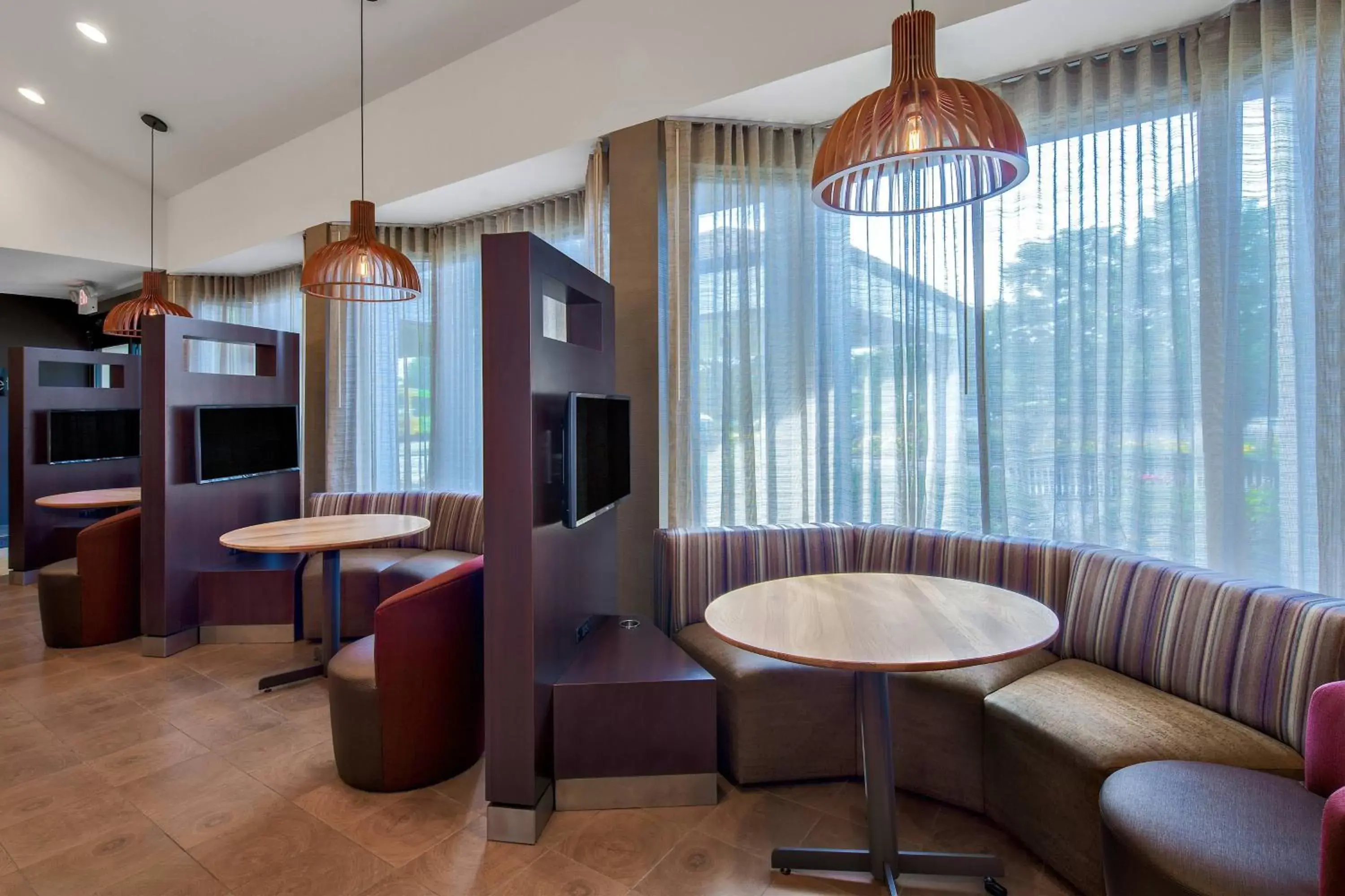 Other, Lounge/Bar in Courtyard by Marriott Pittsburgh Airport