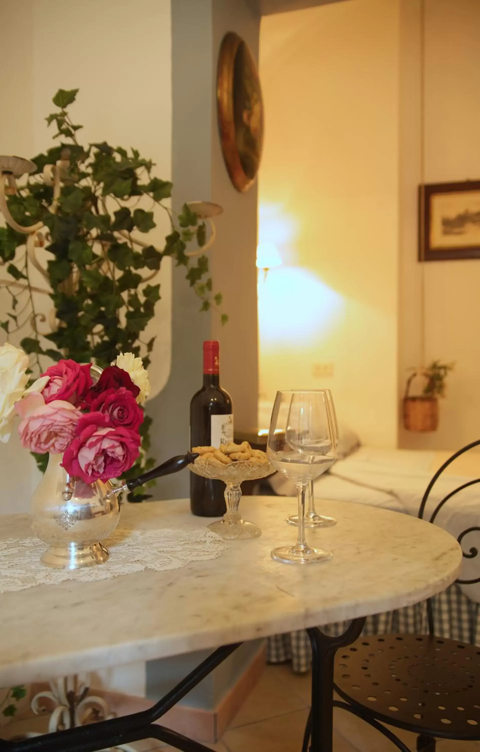 Bedroom, Dining Area in B&B del Giglio