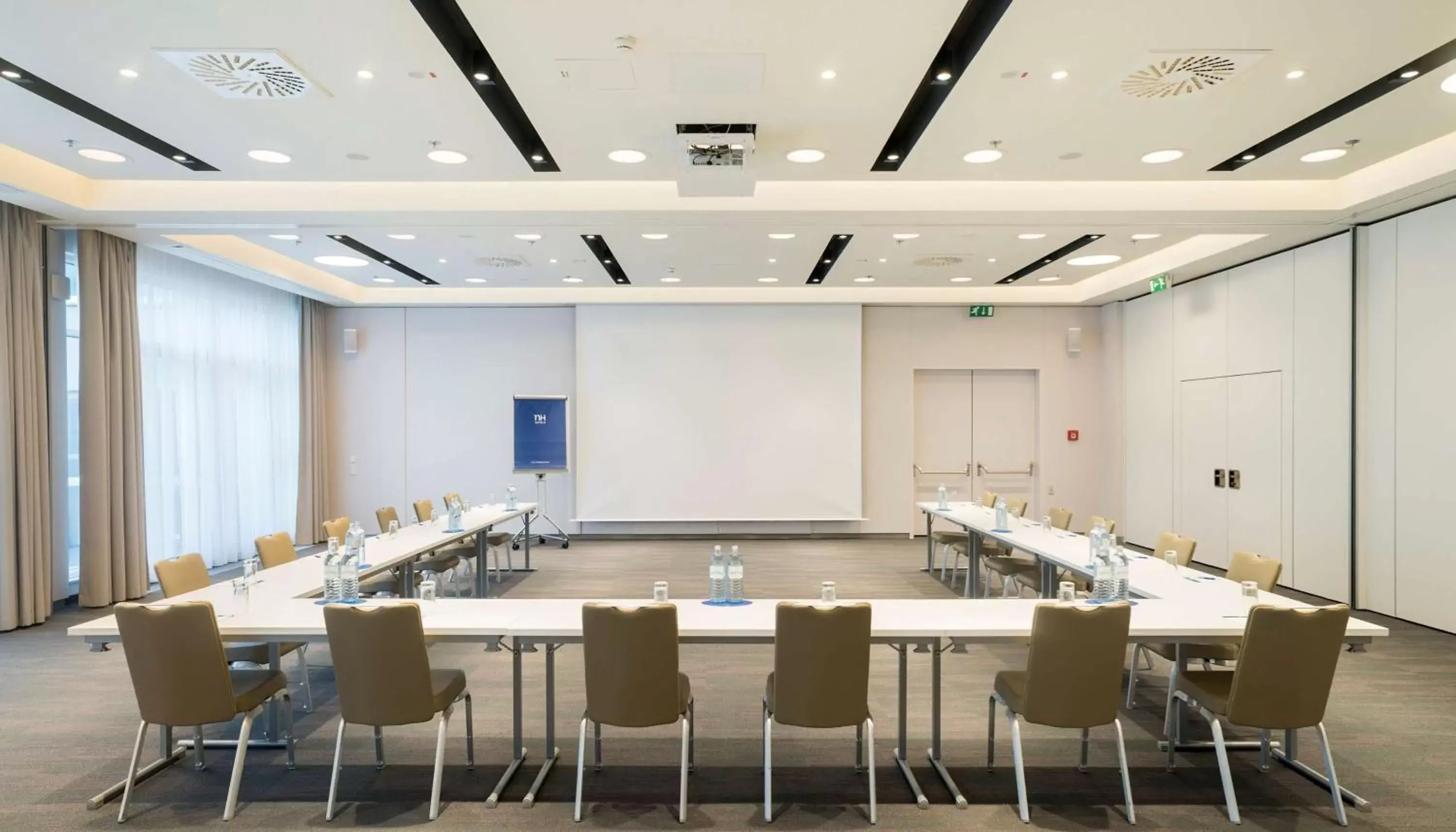 Meeting/conference room in NH Danube City