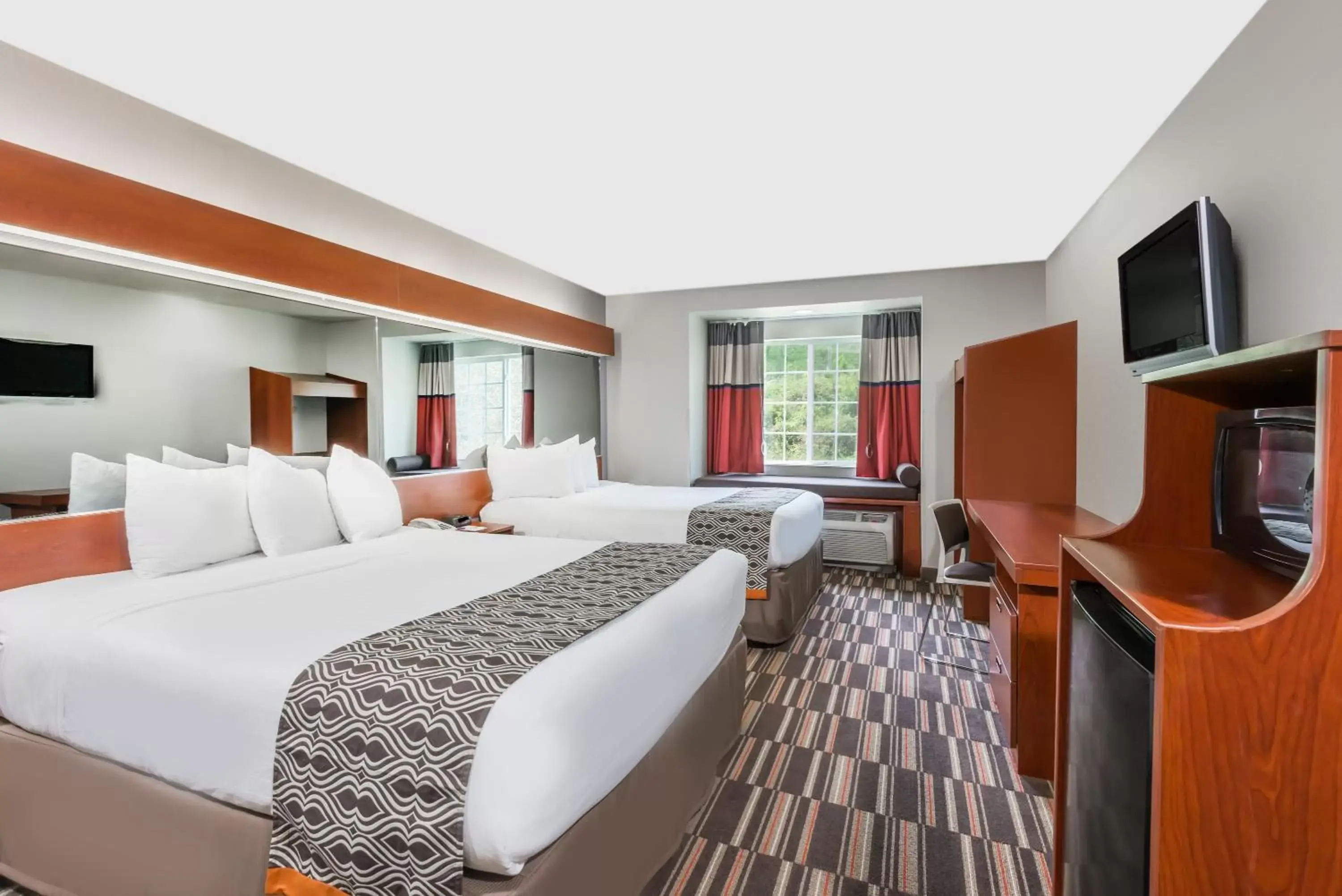 Bed in SureStay Plus Hotel by Best Western Morgantown