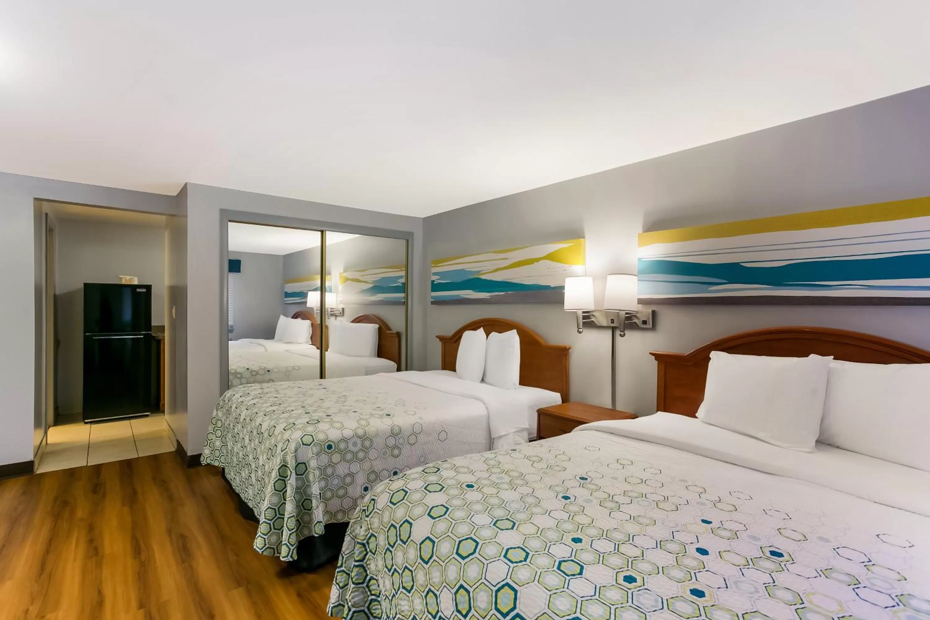 Bedroom, Bed in HomeTowne Studios by Red Roof Denver, PA