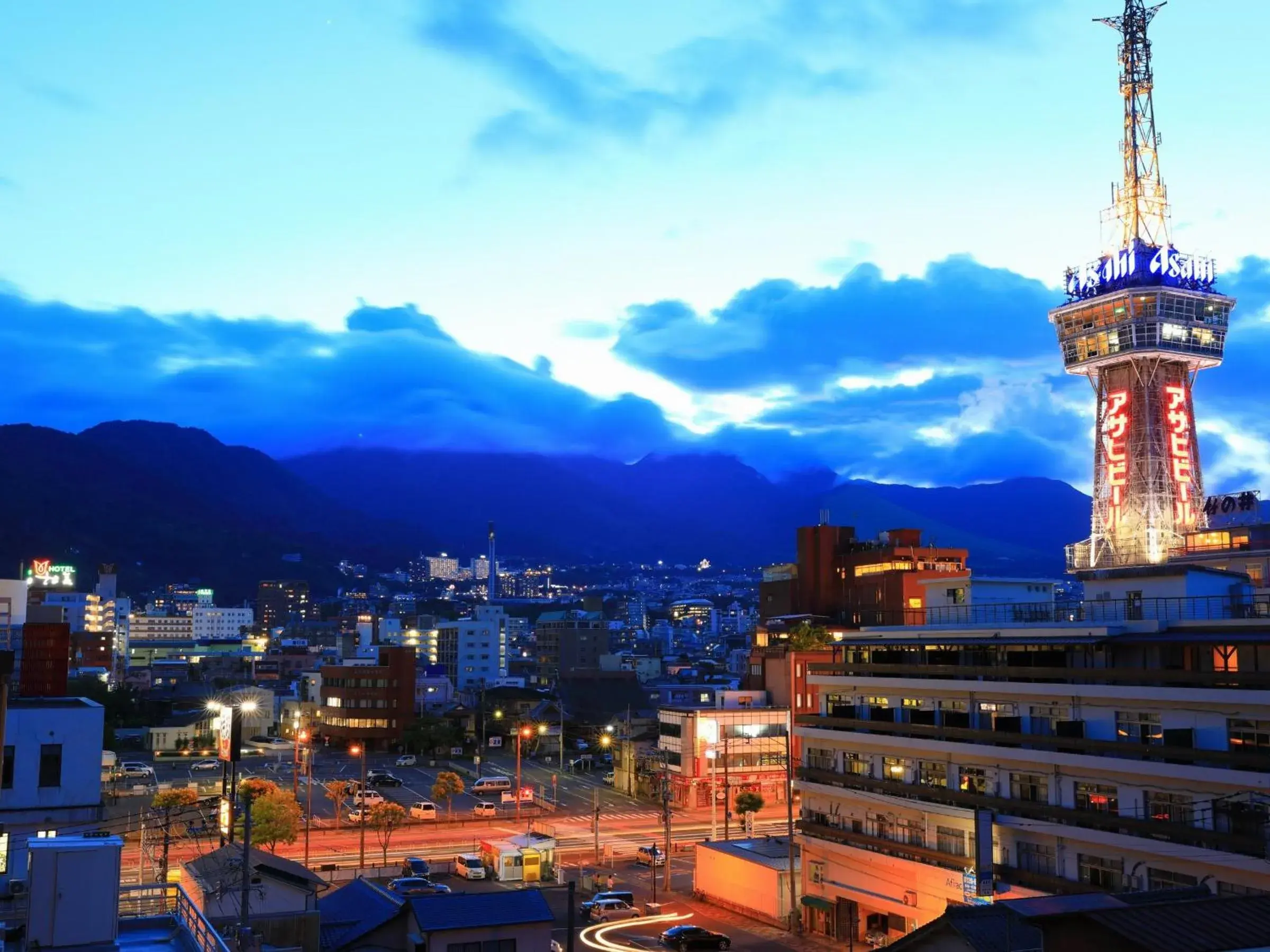 City view in Tenku Yubo Seikaiso