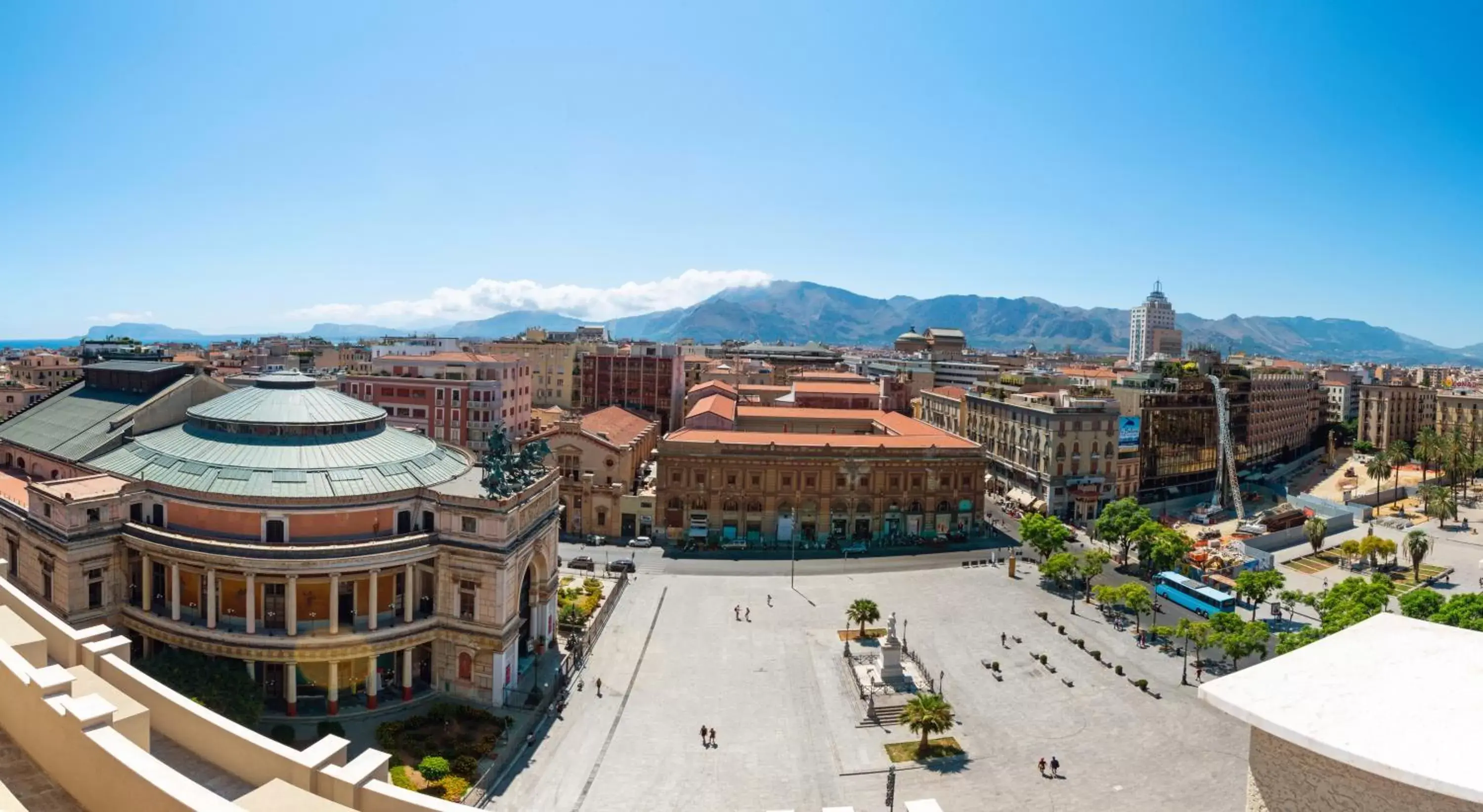 Landmark view, Bird's-eye View in Hotel Politeama