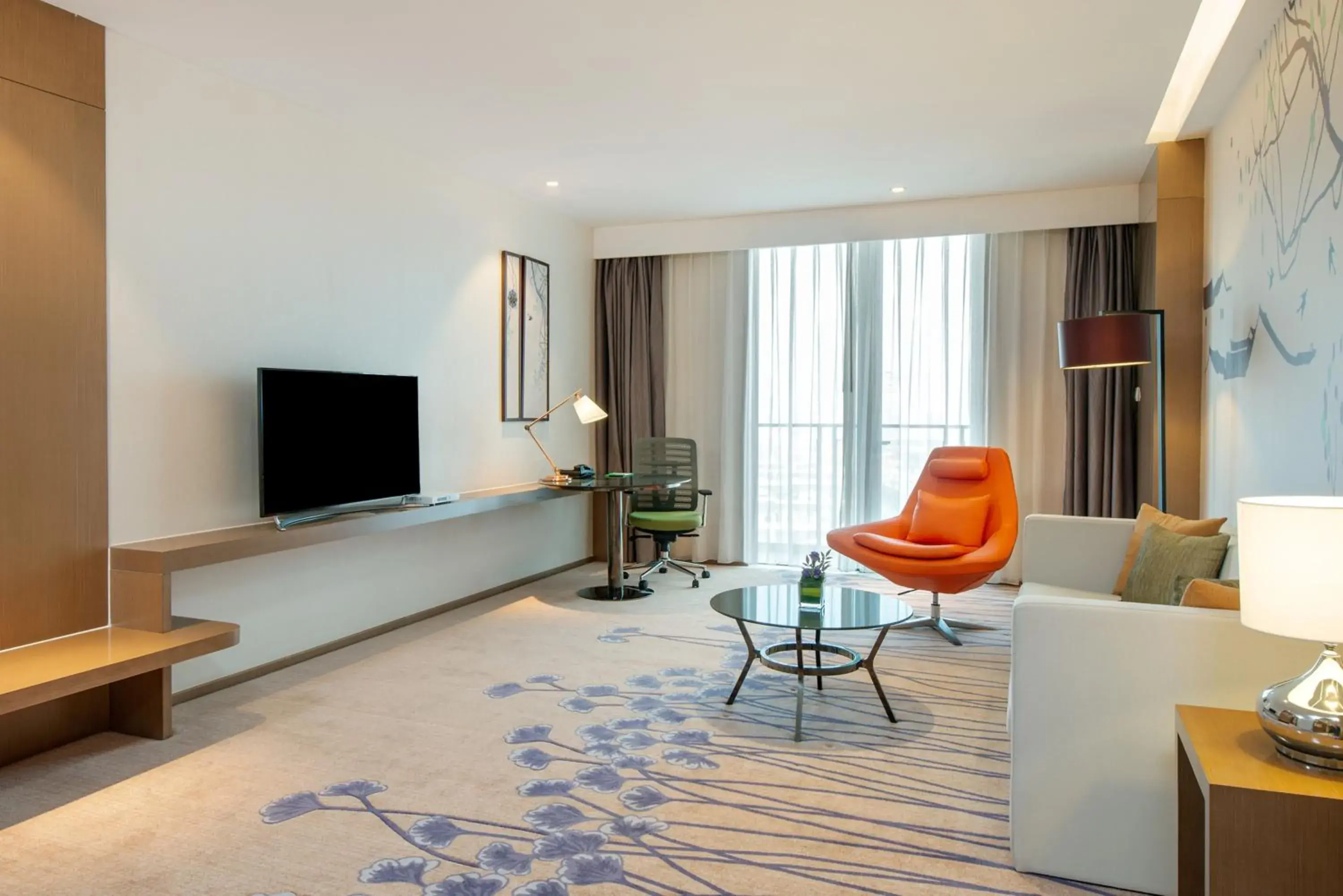 Property building in Holiday Inn Chengdu High-Tech Center by IHG Property building in Holiday Inn Chengdu High-Tech Center by IHG