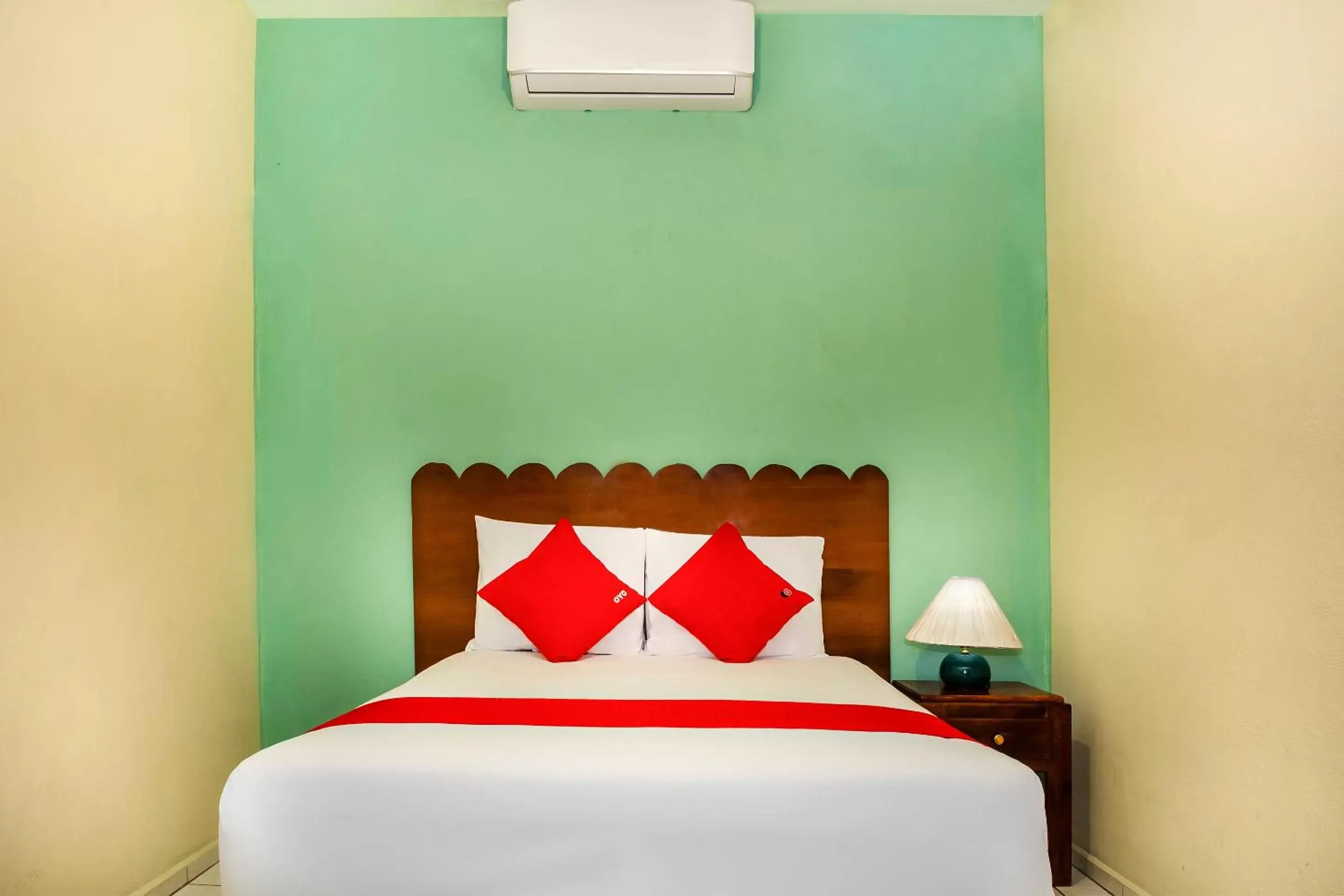 Bedroom, Room Photo in OYO Hotel Miramar, Loreto