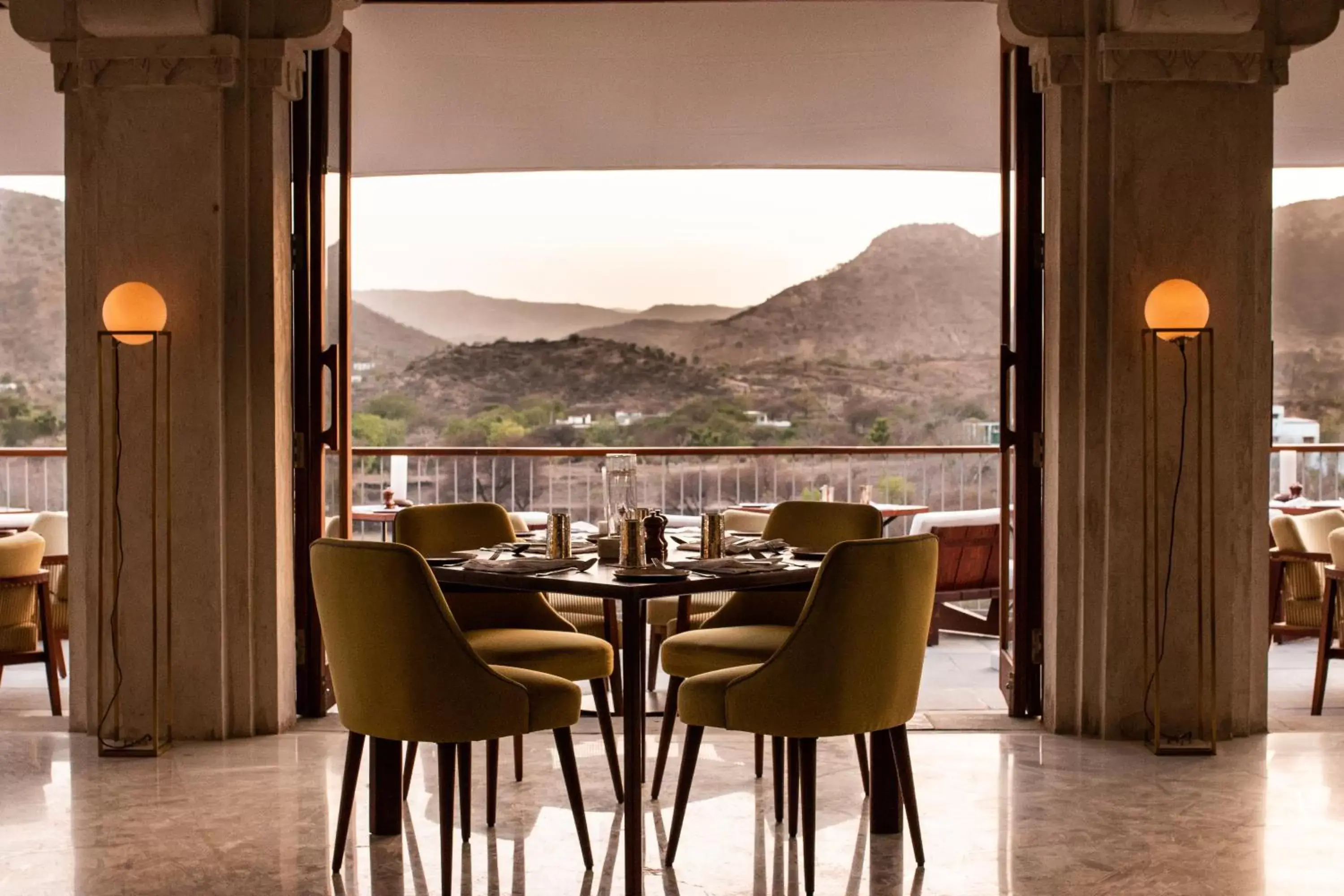 Dining area, Mountain View in RAAS Devigarh