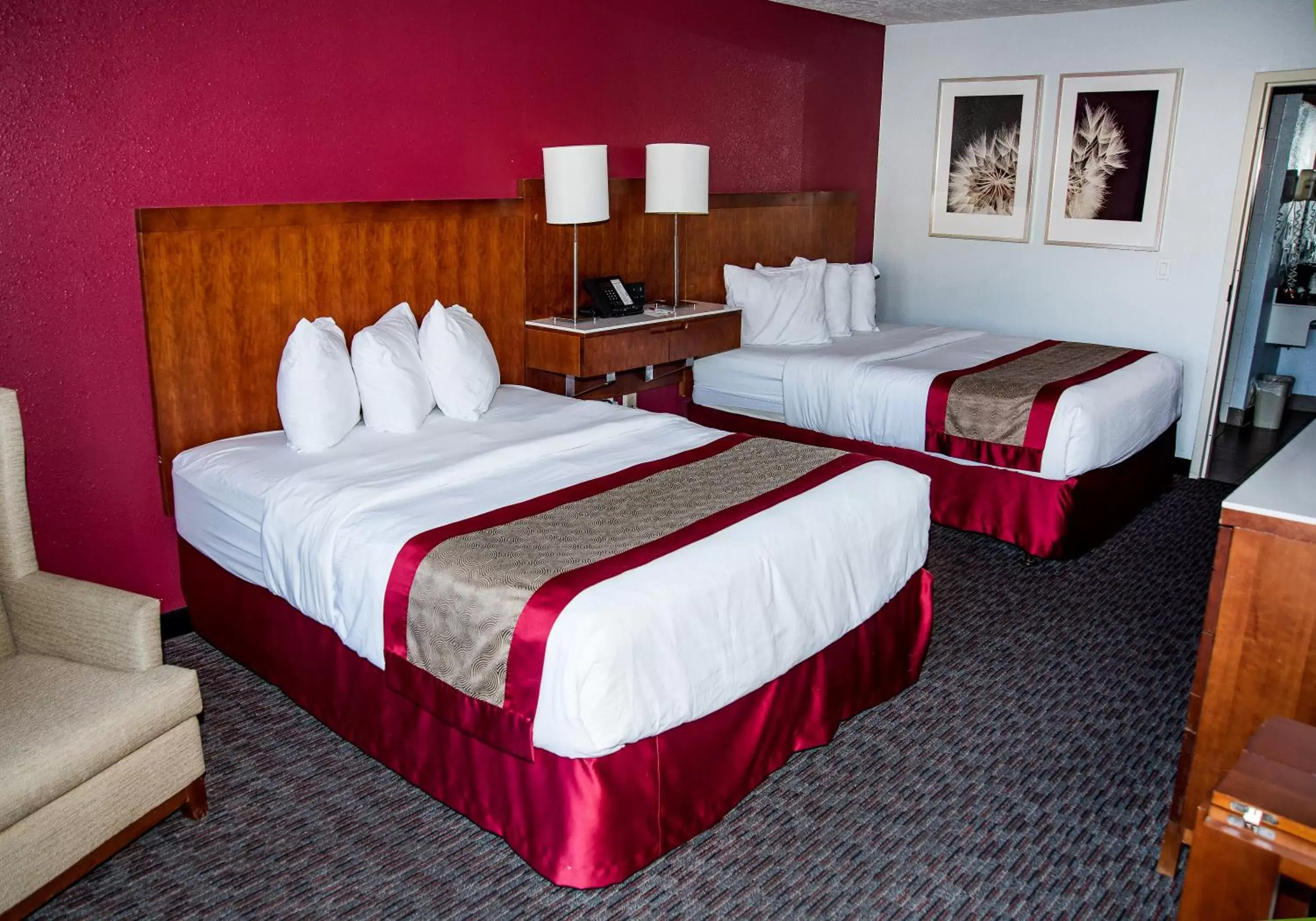 Bed in Ramada by Wyndham Cedar City