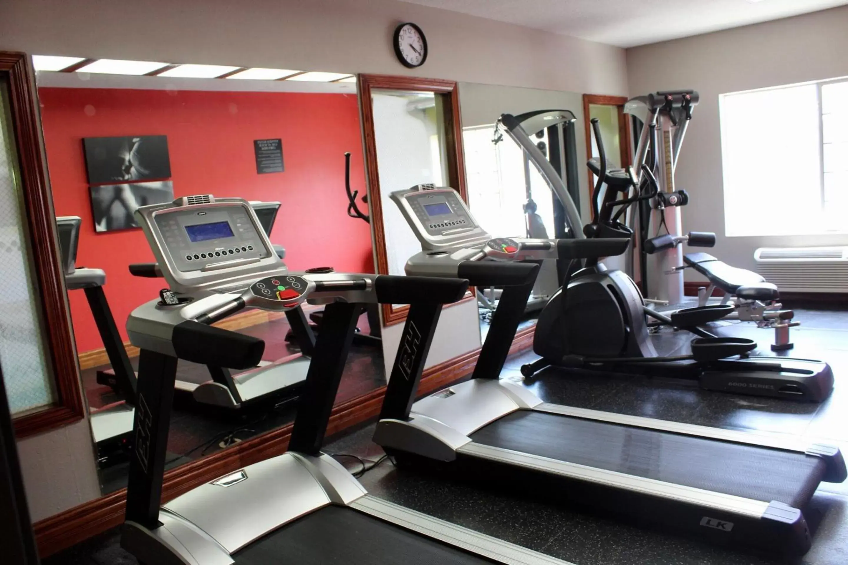 Fitness centre/facilities, Fitness Center/Facilities in Country Inn & Suites by Radisson, Hot Springs, AR