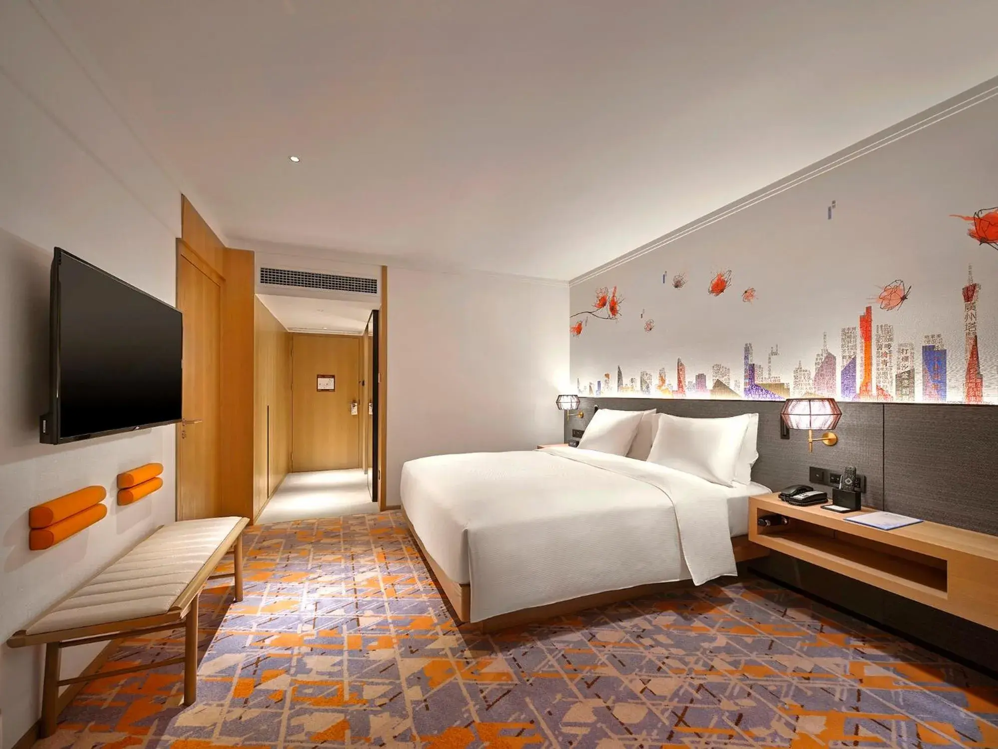 Living room, Bed in Hilton Garden Inn Guangzhou Tianhe