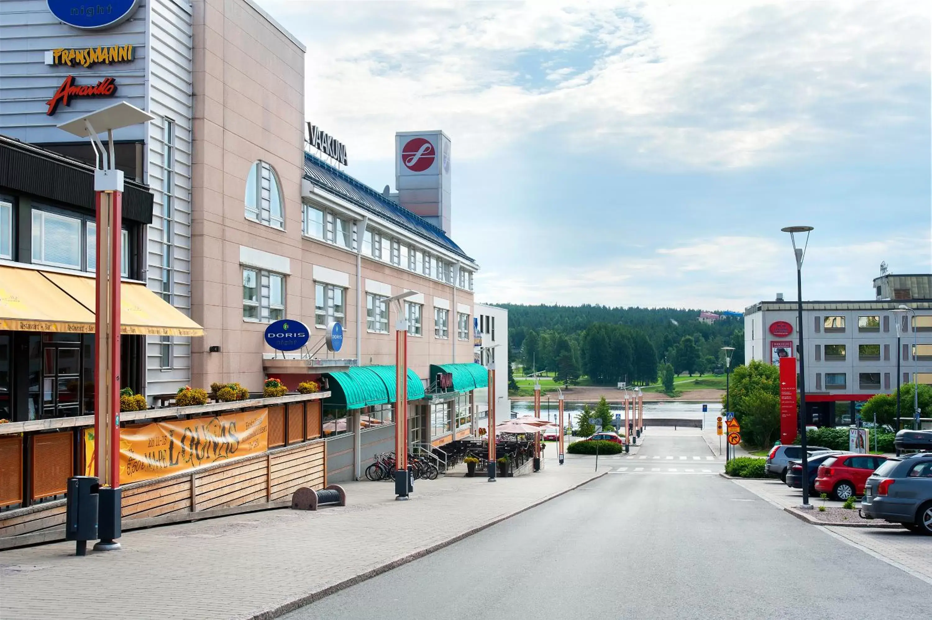 Facade/entrance in Original Sokos Hotel Vaakuna Rovaniemi