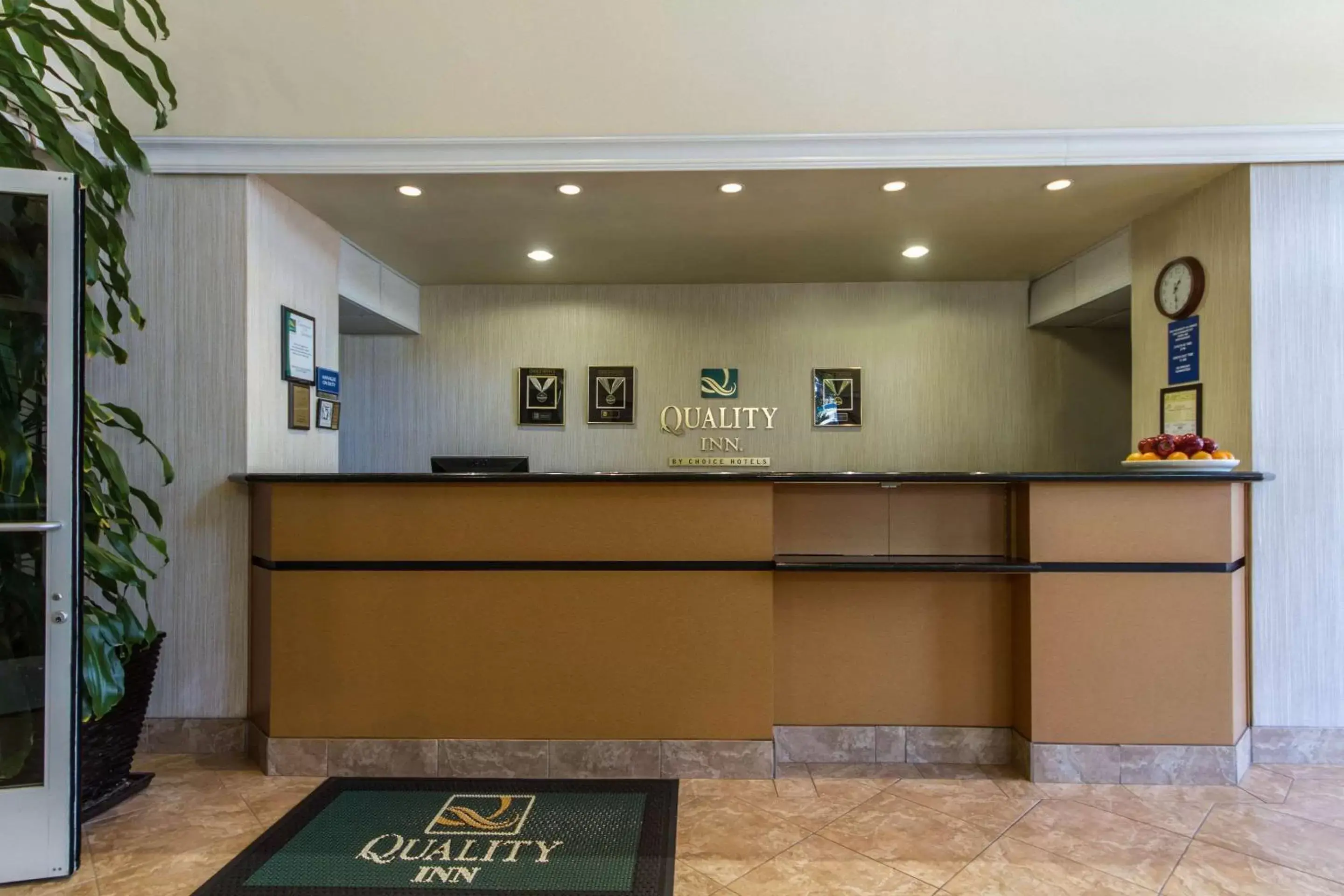 Lobby or reception, Lobby/Reception in Quality Inn San Jose Airport - Silicon Valley