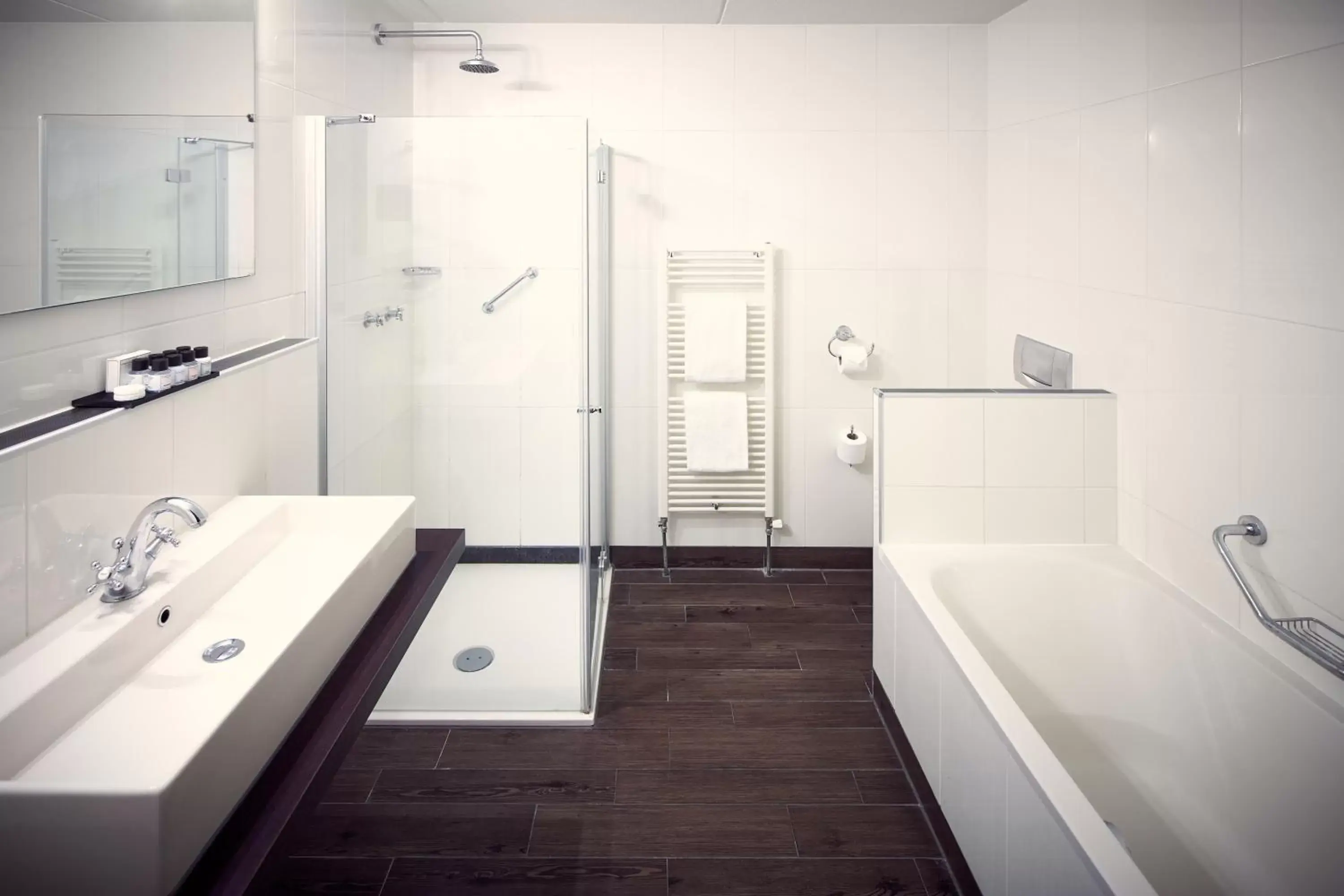 Bathroom in Van der Valk Hotel Emmeloord