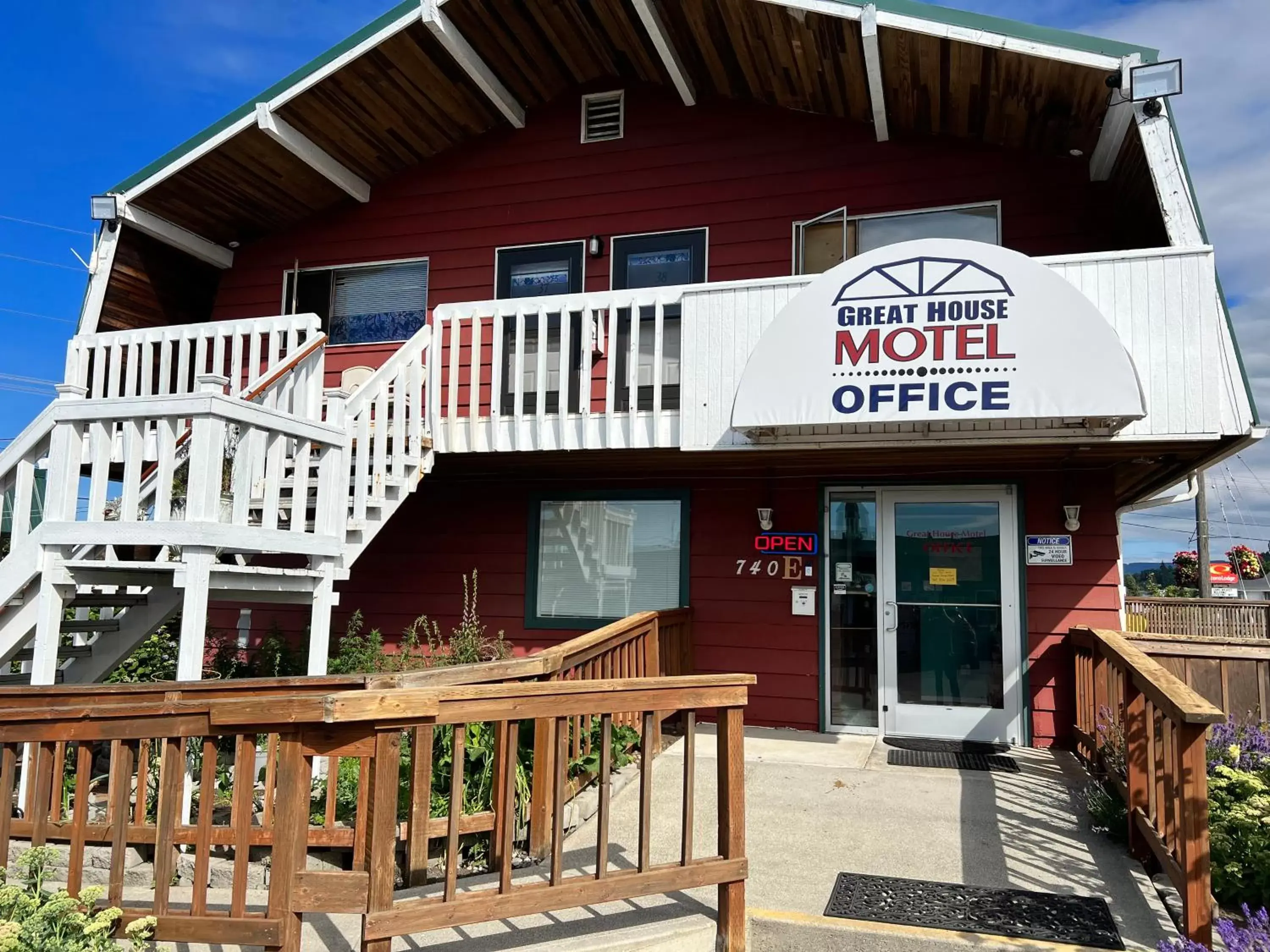 Property logo or sign, Property Building in Great House Motel