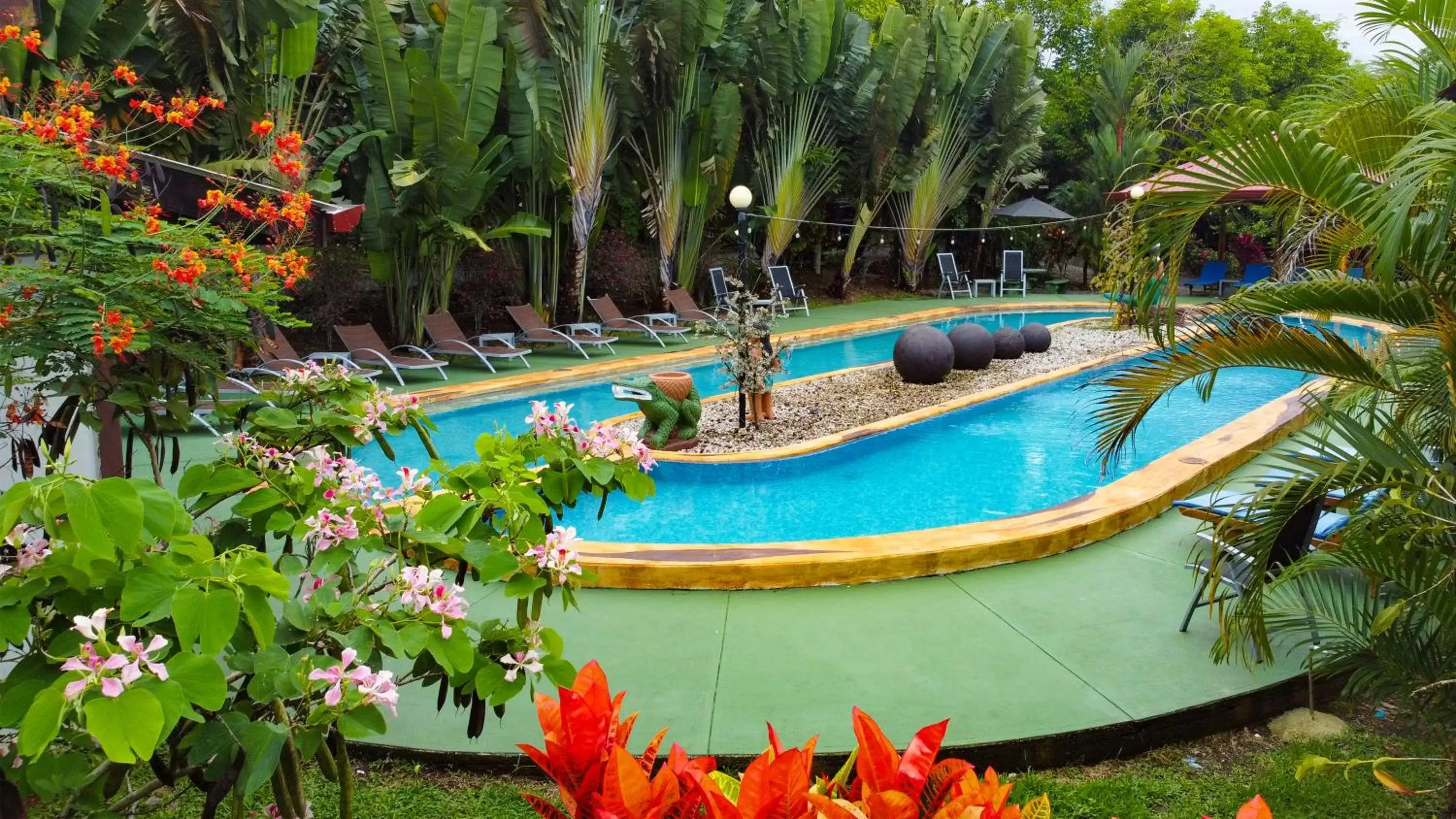 Spring, Swimming Pool in Hotel Heliconias Nature Inn & Hot Springs