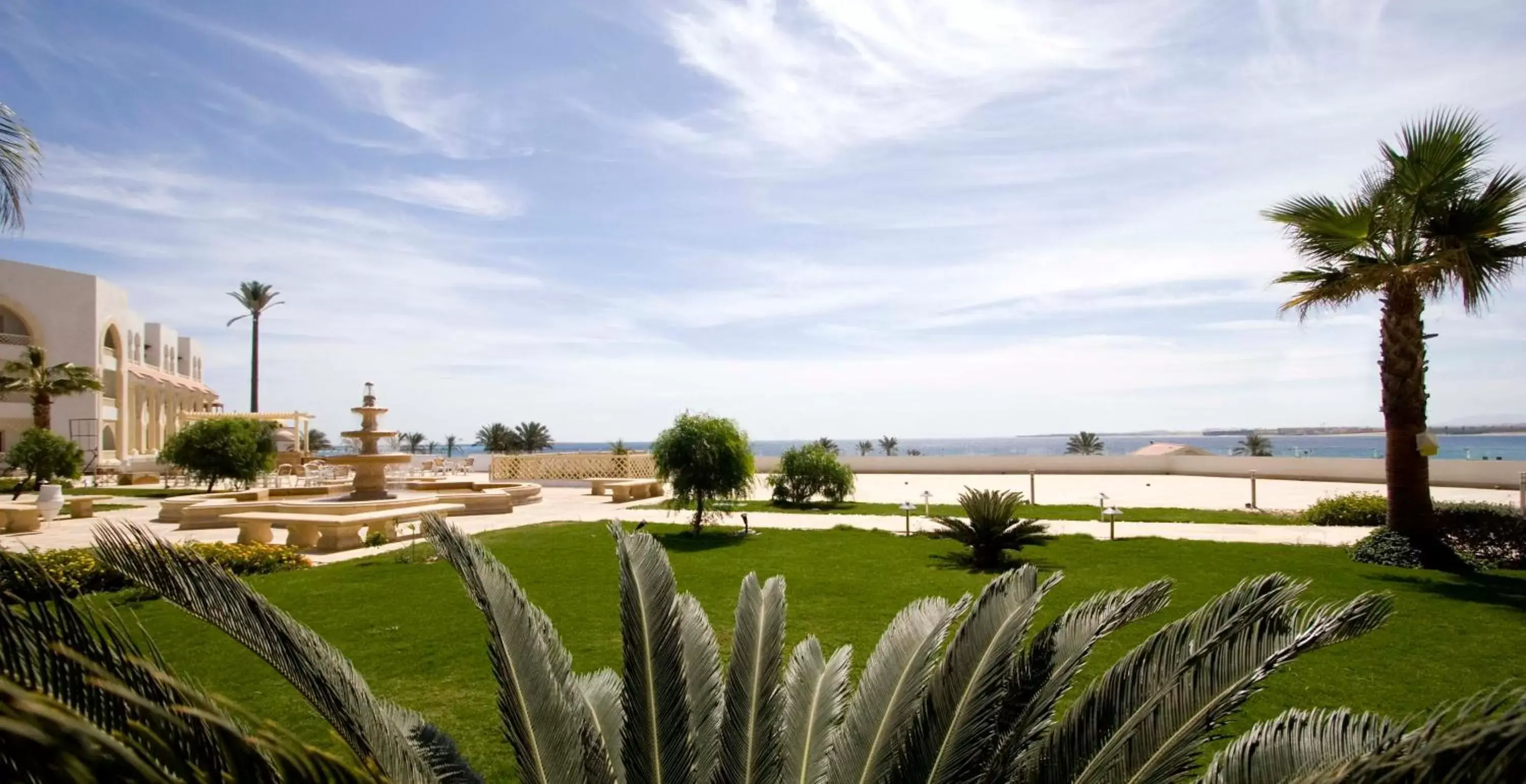 Garden in Old Palace Resort Sahl Hasheesh