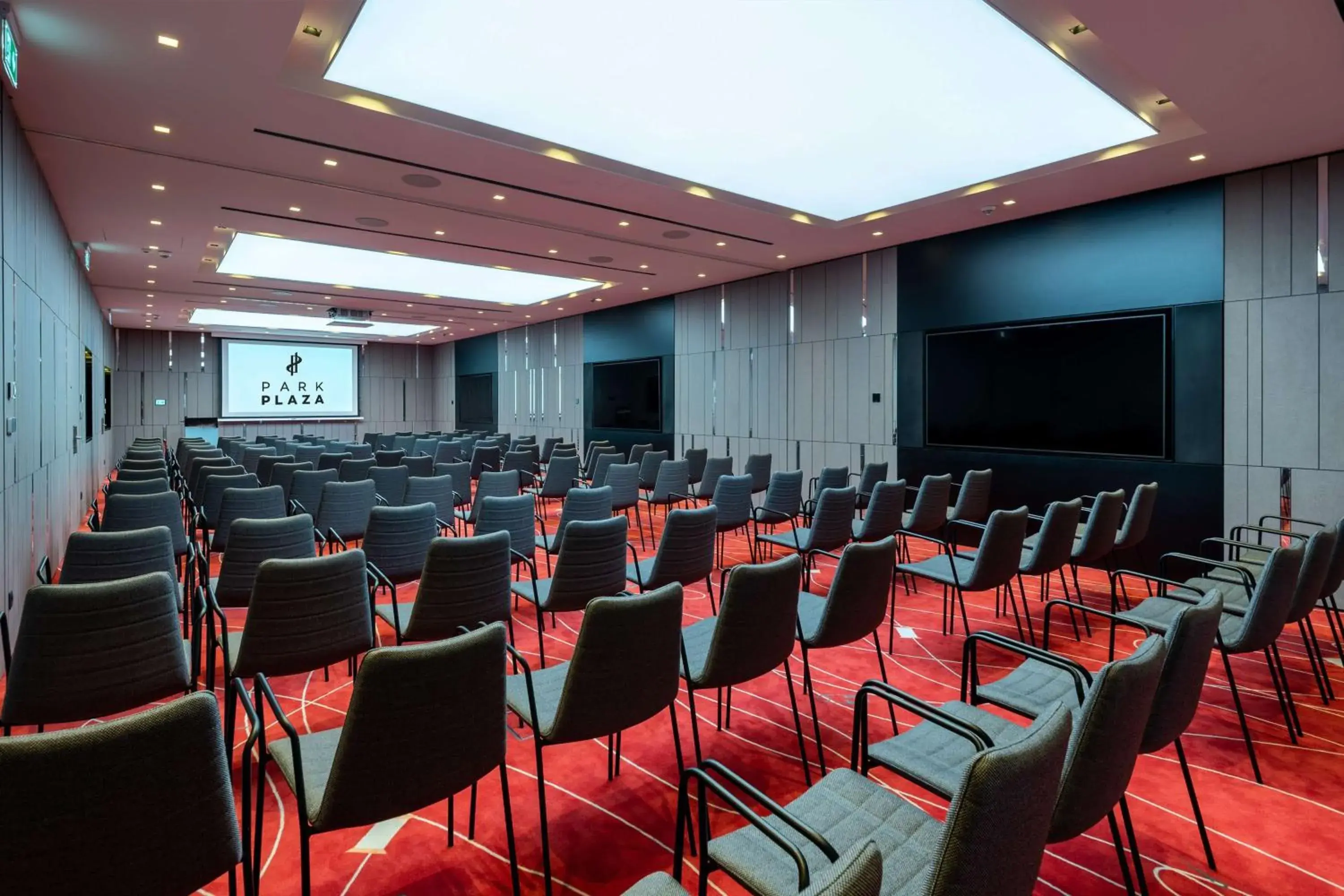 Meeting/conference room in Park Plaza Budapest