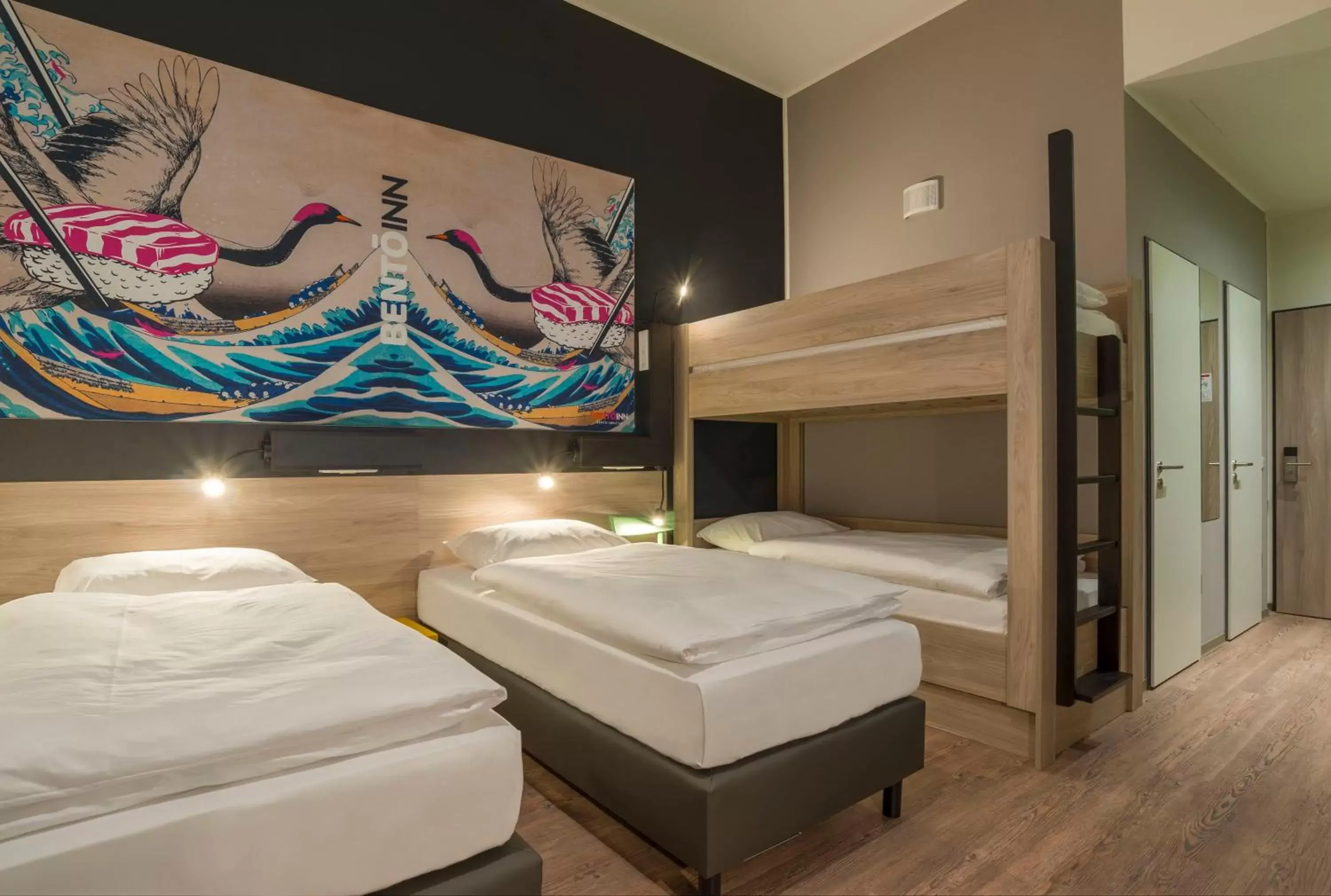 Photo of the whole room, Bunk Bed in Bento Inn Munich Messe