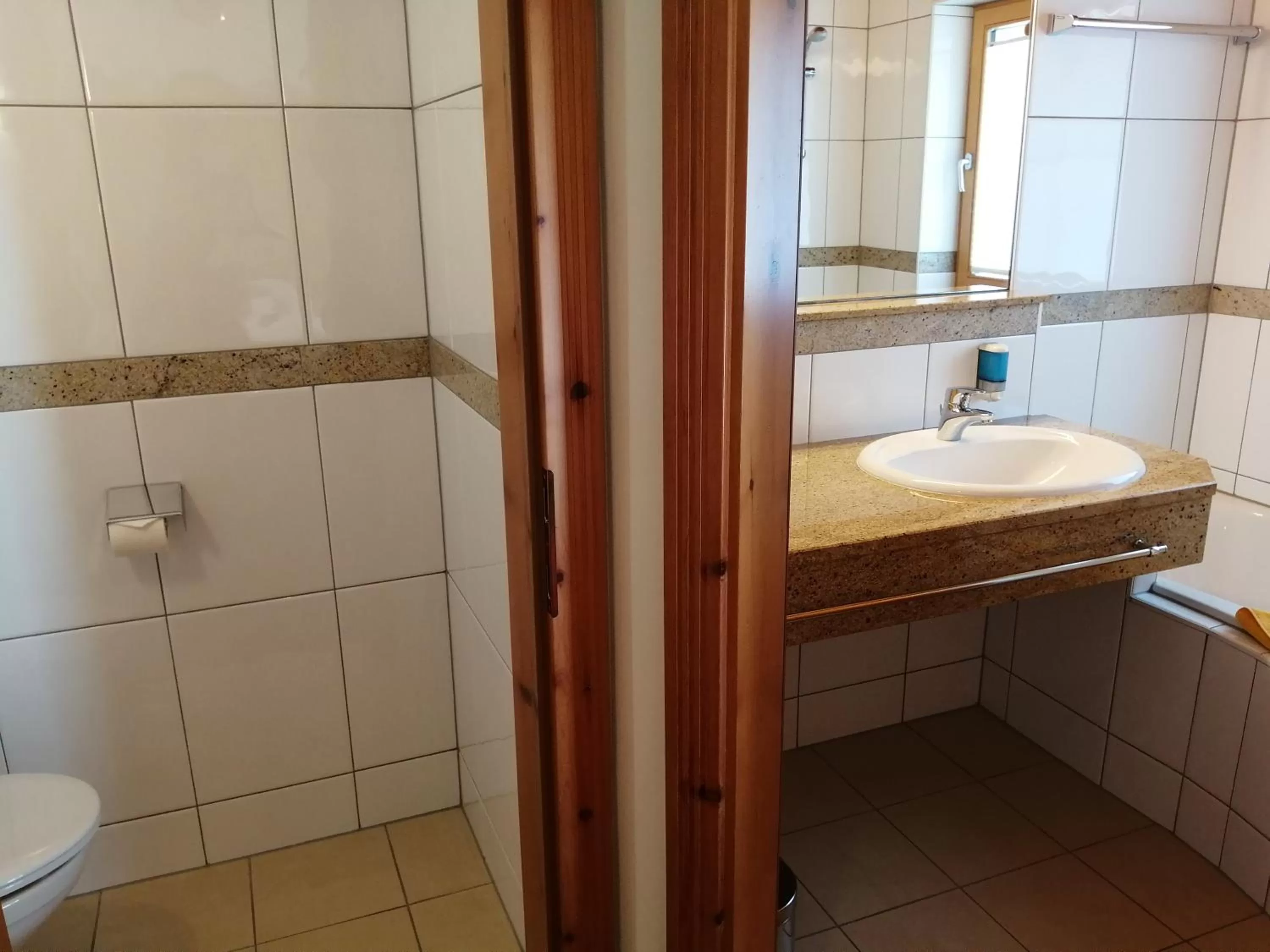 Bathroom in Hotel Enzian