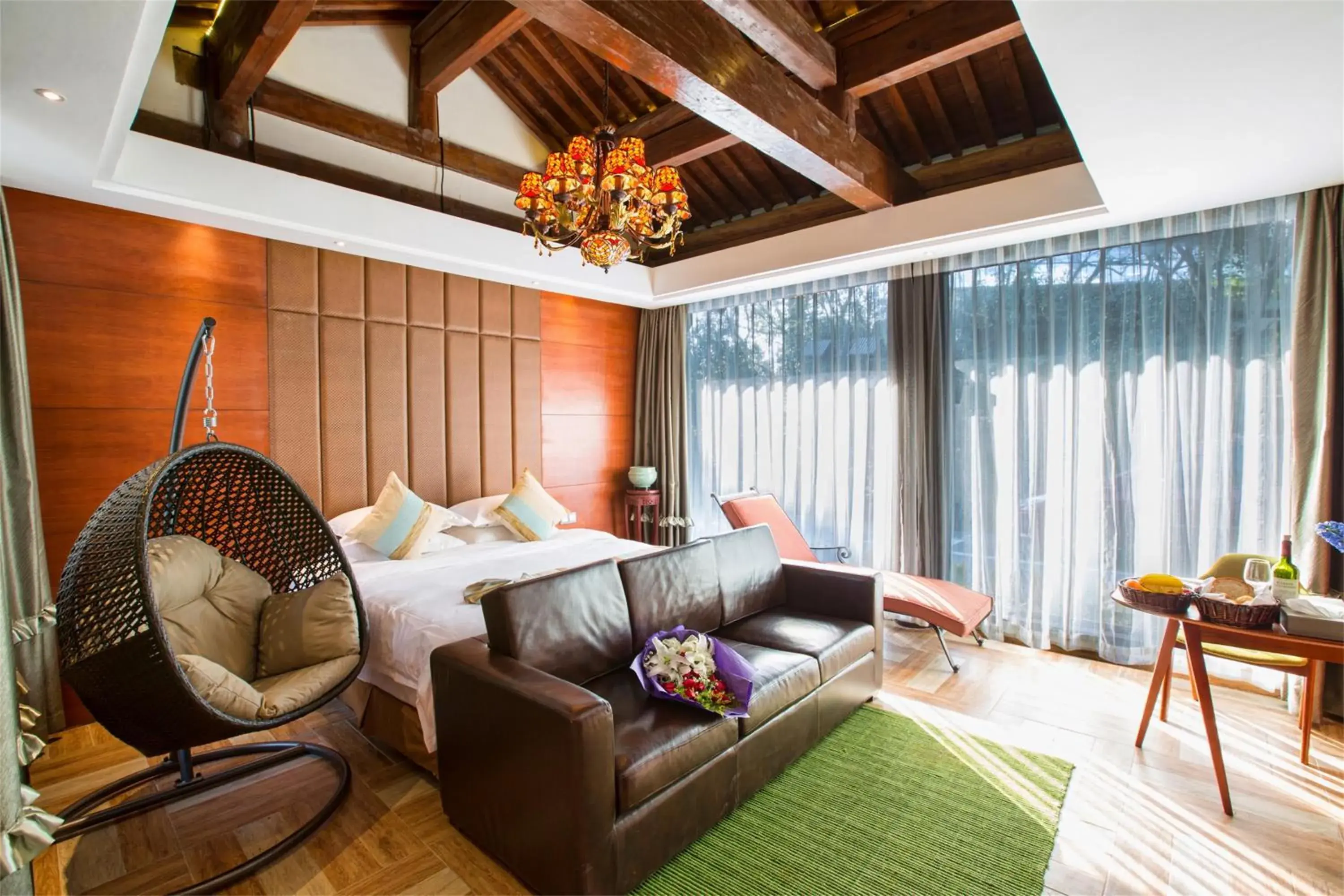 Bedroom, Seating Area in Yurong West-Lake-Cottage Holiday Hotel Hangzhou