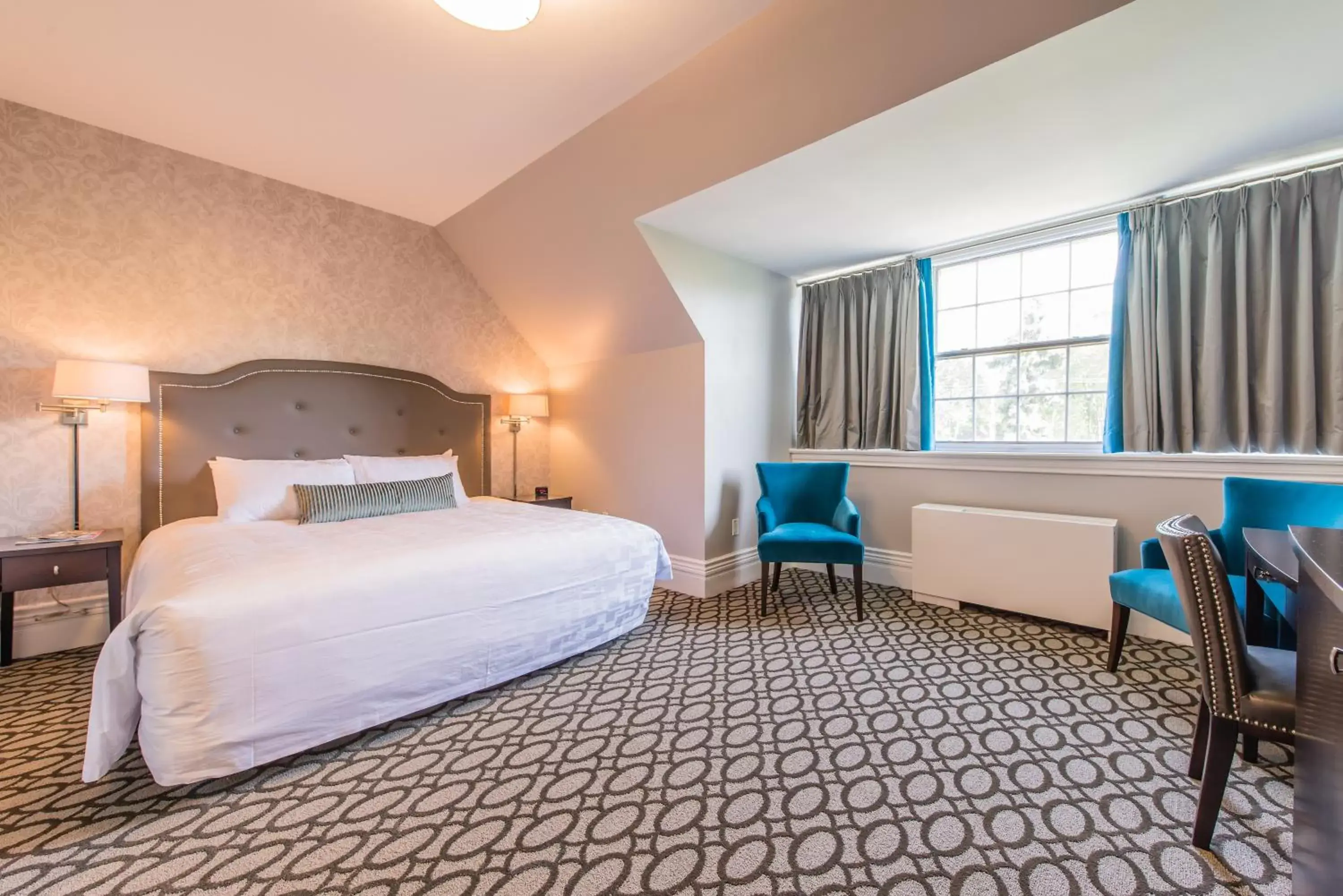 Bedroom, Bed in The Idlewyld Inn and Spa