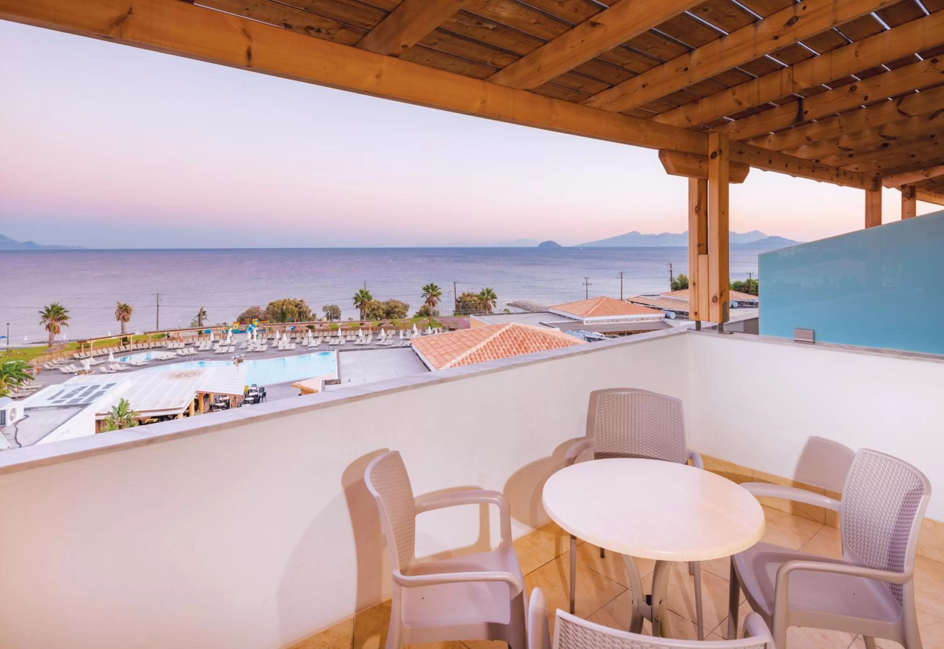 Family Room with Sea View in Grand Blue Beach Hotel