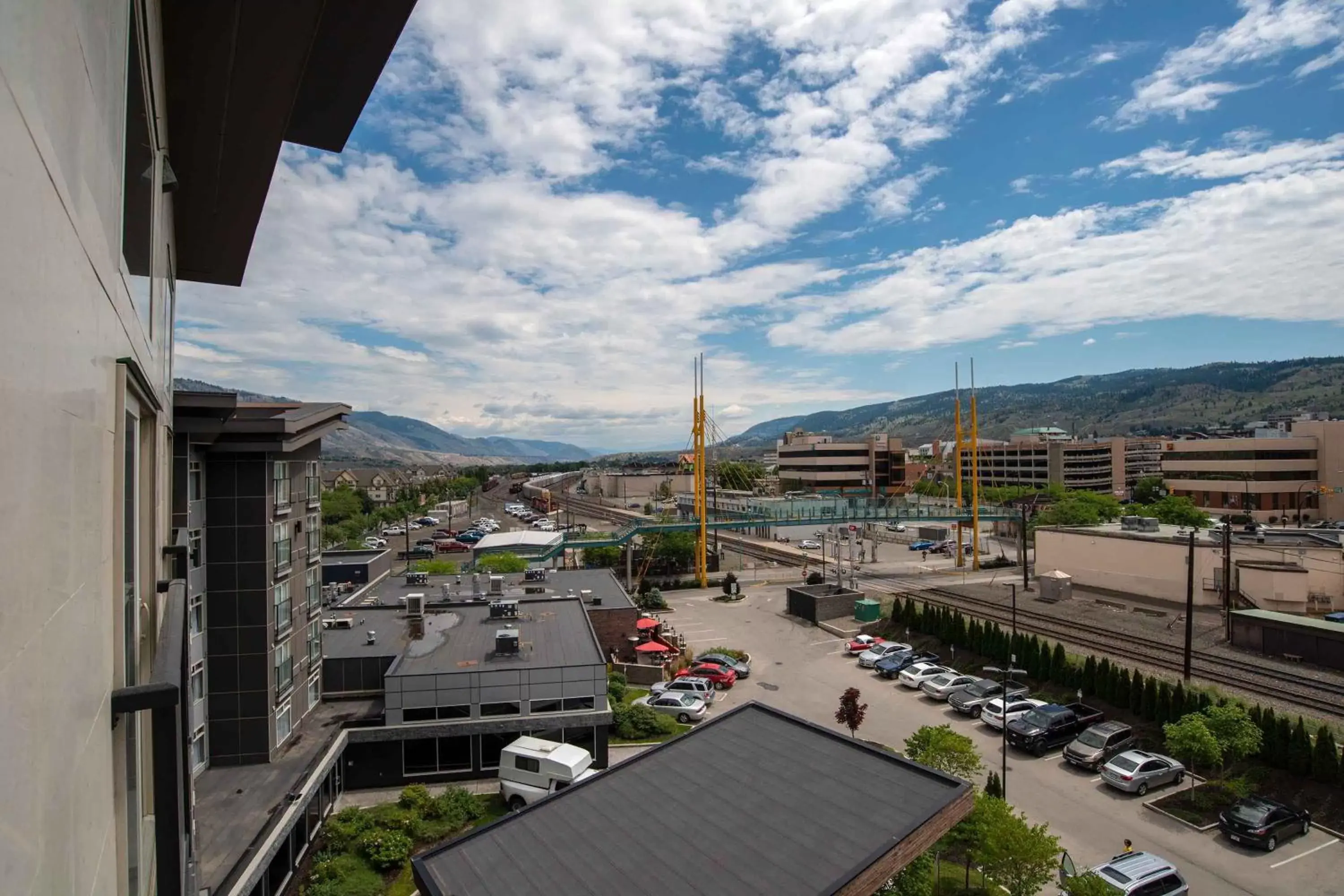 Property building in Sandman Signature Kamloops Hotel Property building in Sandman Signature Kamloops Hotel