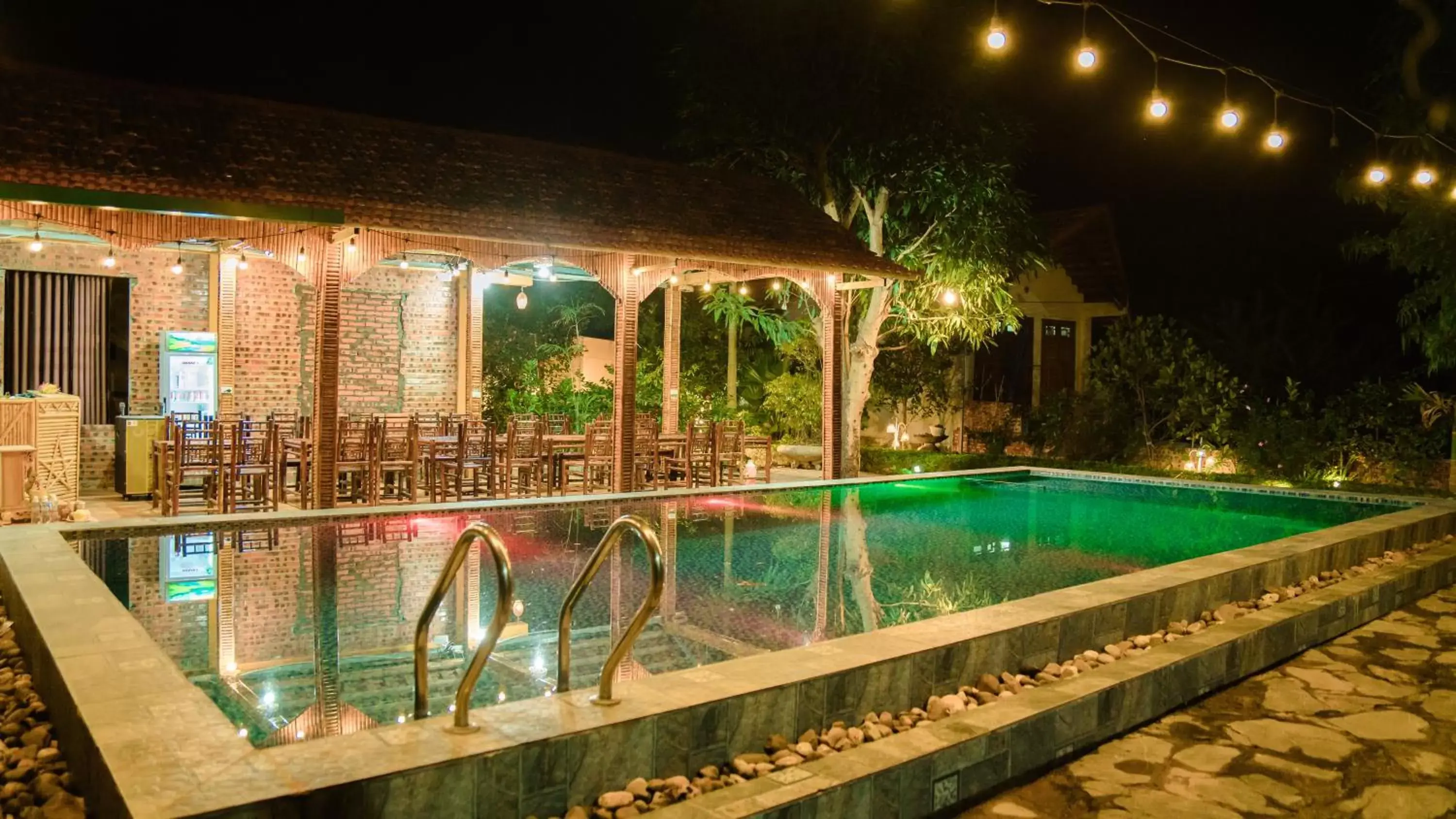 Swimming Pool in Tam Coc Luxury Homestay