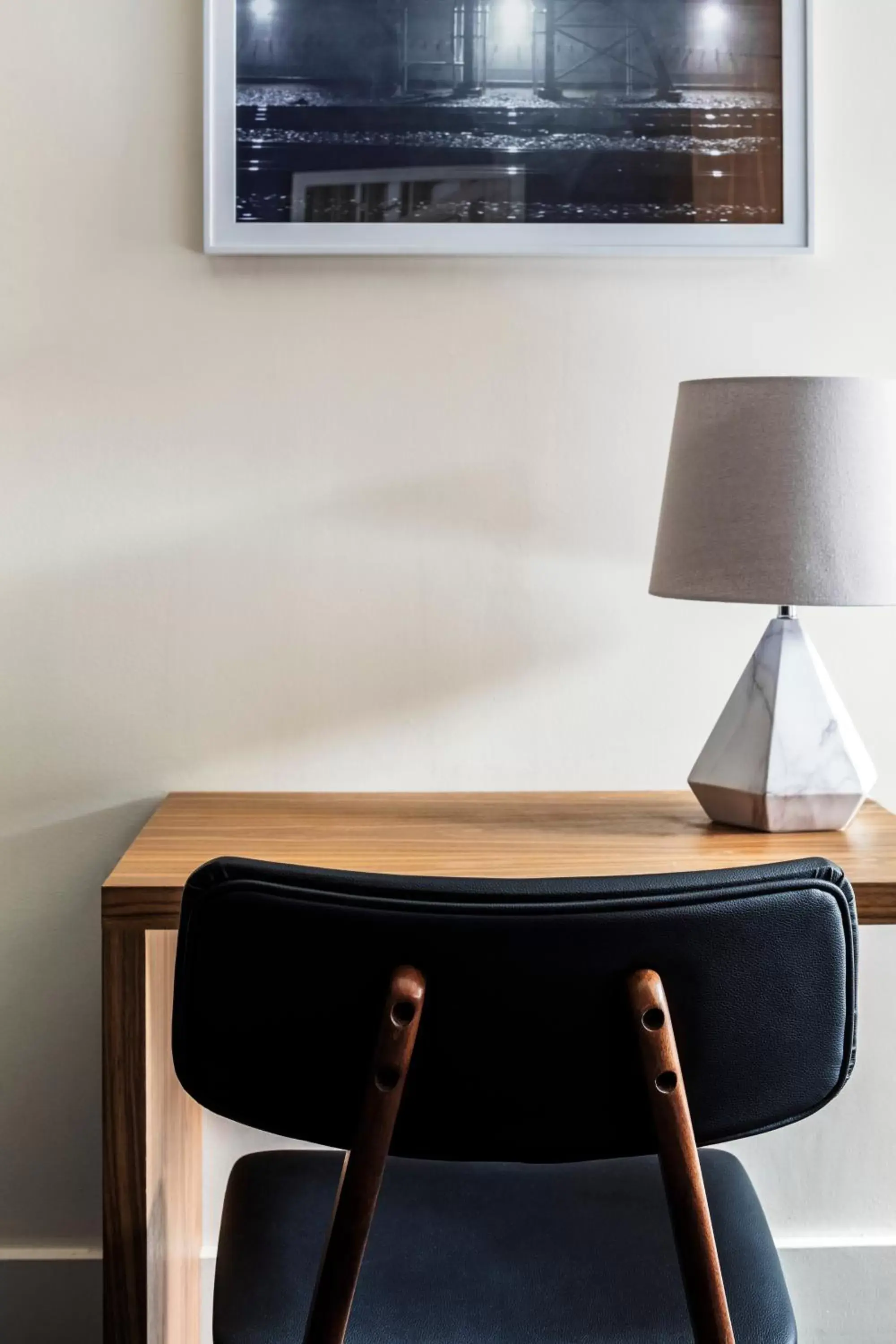 hair dresser, Dining Area in Found Hotel Boston Common