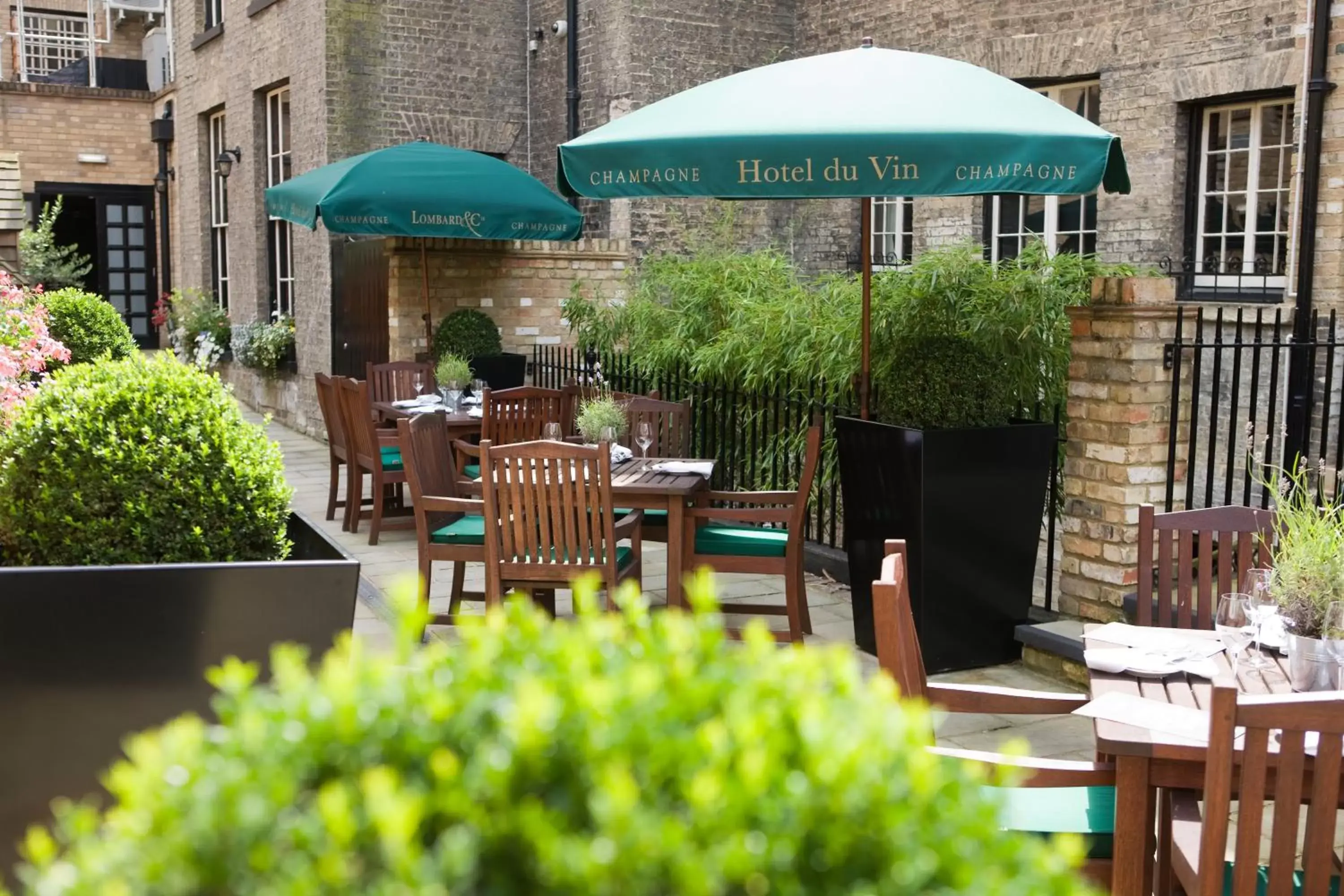 Garden, Restaurant/Places to Eat in Hotel du Vin & Bistro Cambridge