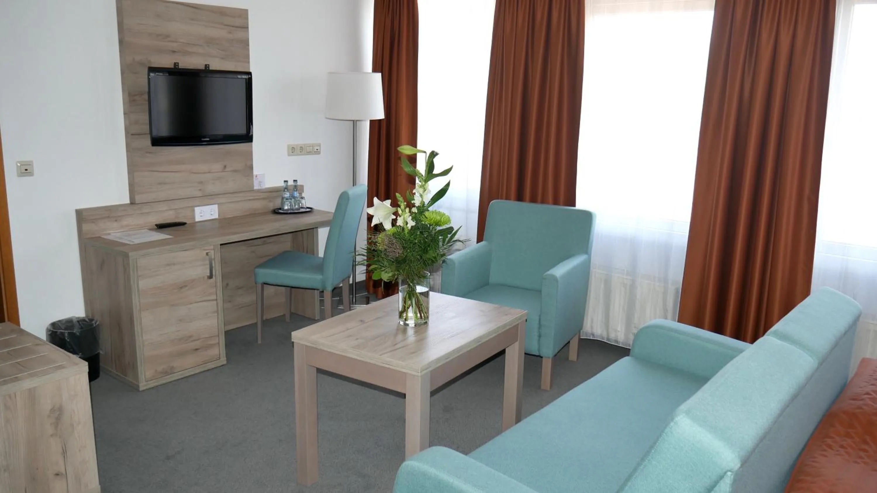 Seating area in Komfort Hotel Ludwigsburg