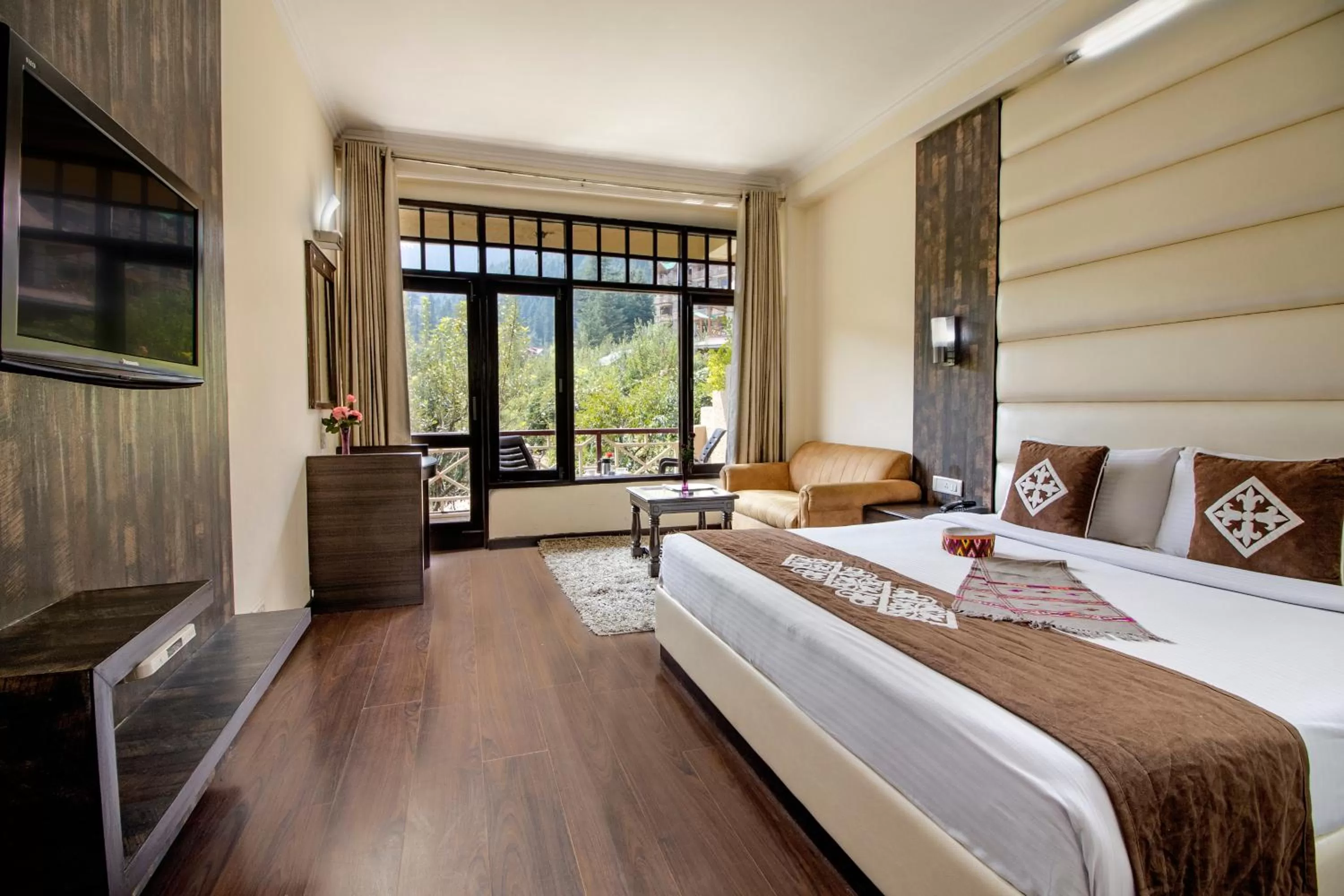 Snow Valley Resorts & Spa Manali