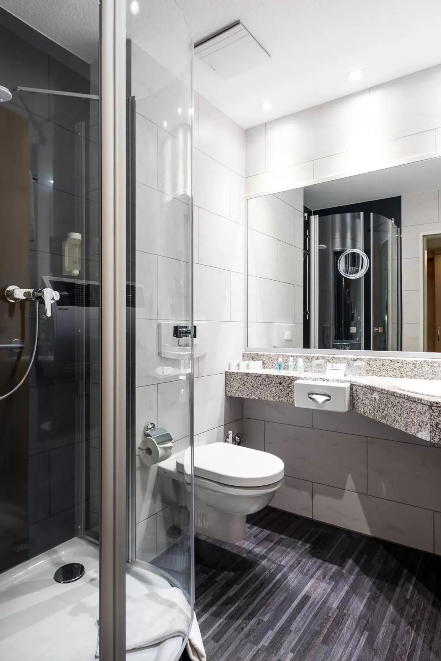 Bathroom in Waldhotel Eskeshof