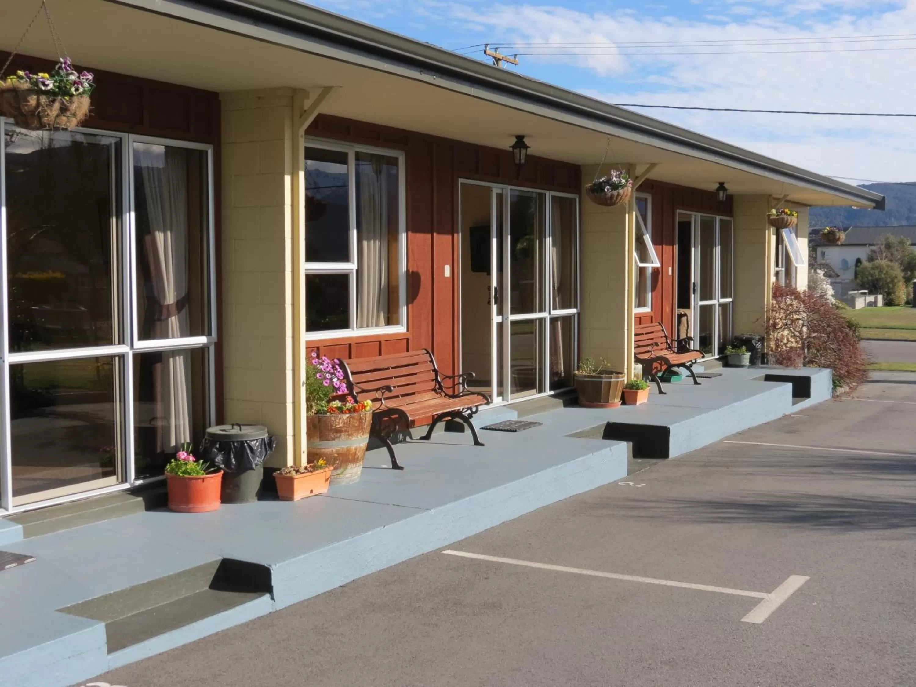 Property building in Alpine View Motel