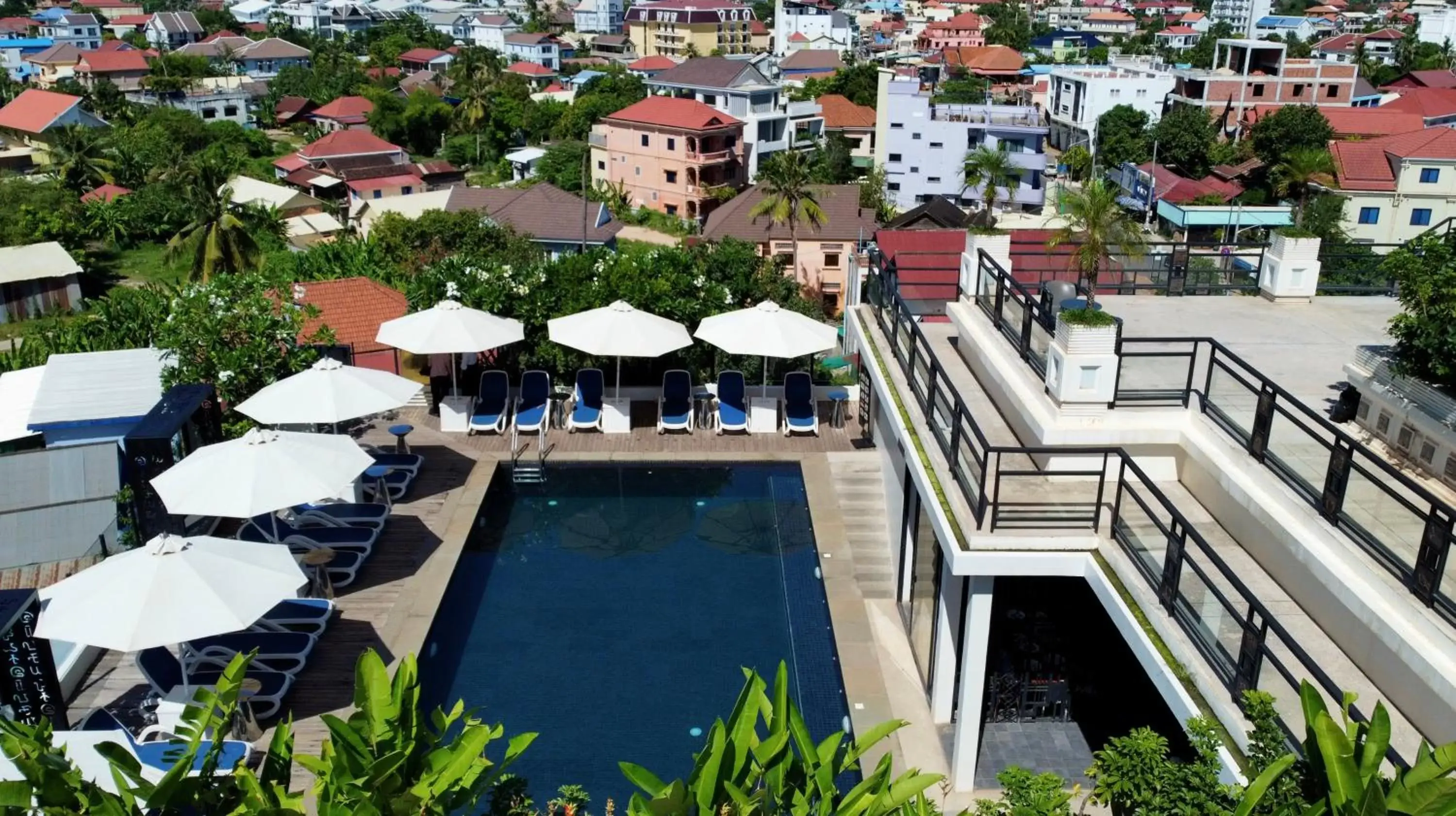 Swimming pool, Pool View in HARI Residence & Spa