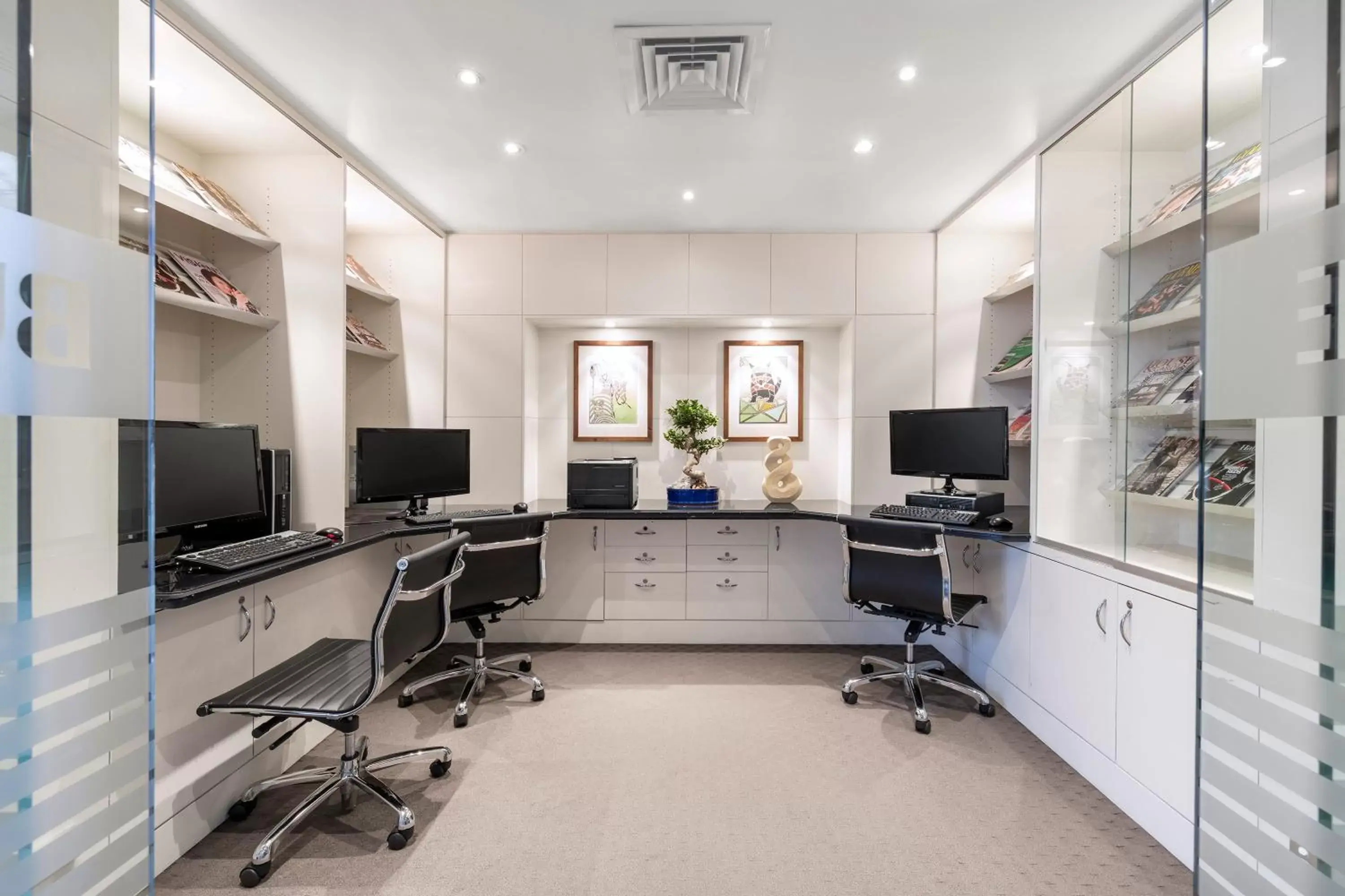 Business facilities in Radisson On Flagstaff Gardens Melbourne