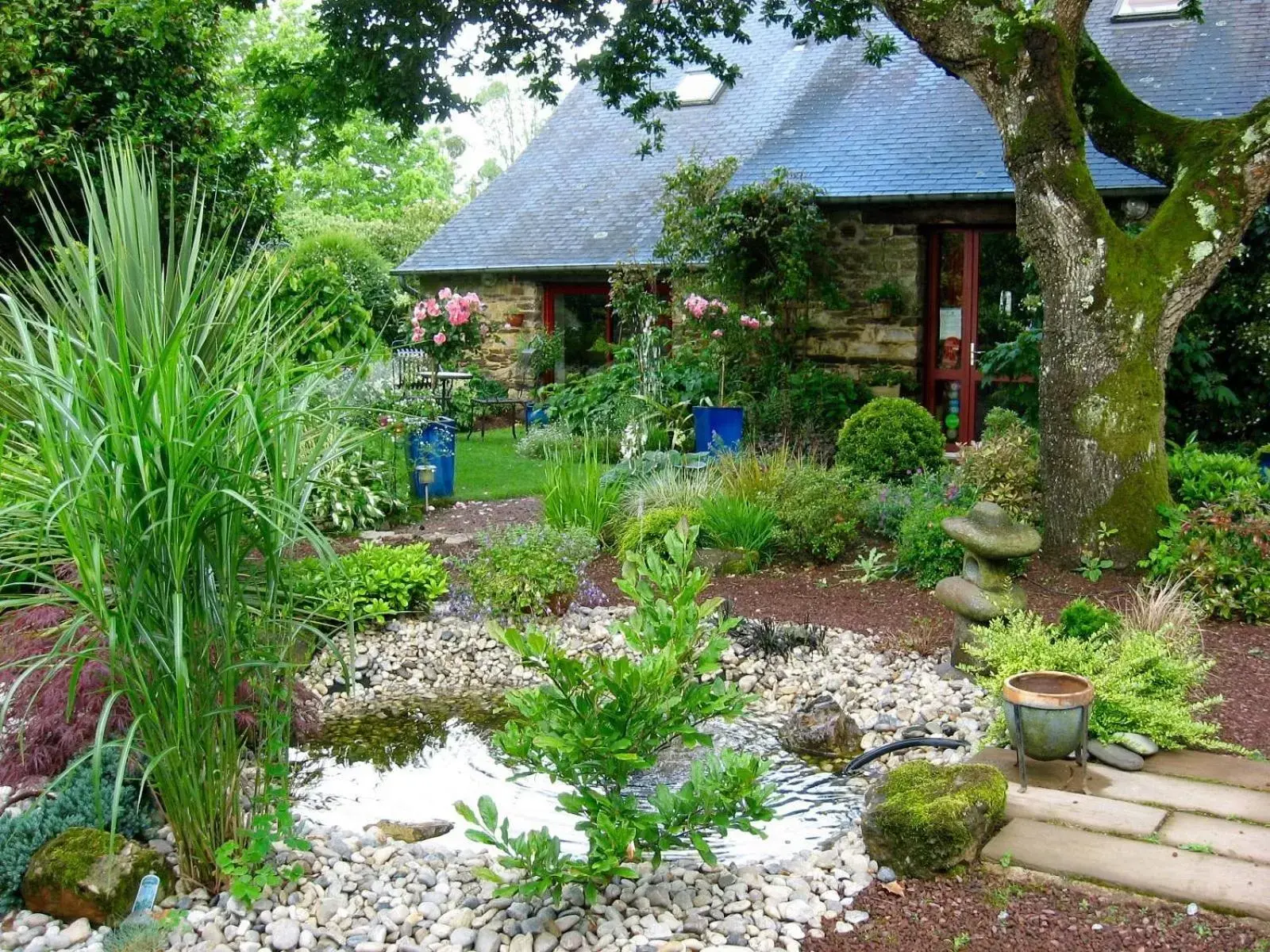 Property Building in La Corne de Cerf, Forêt de Brocéliande