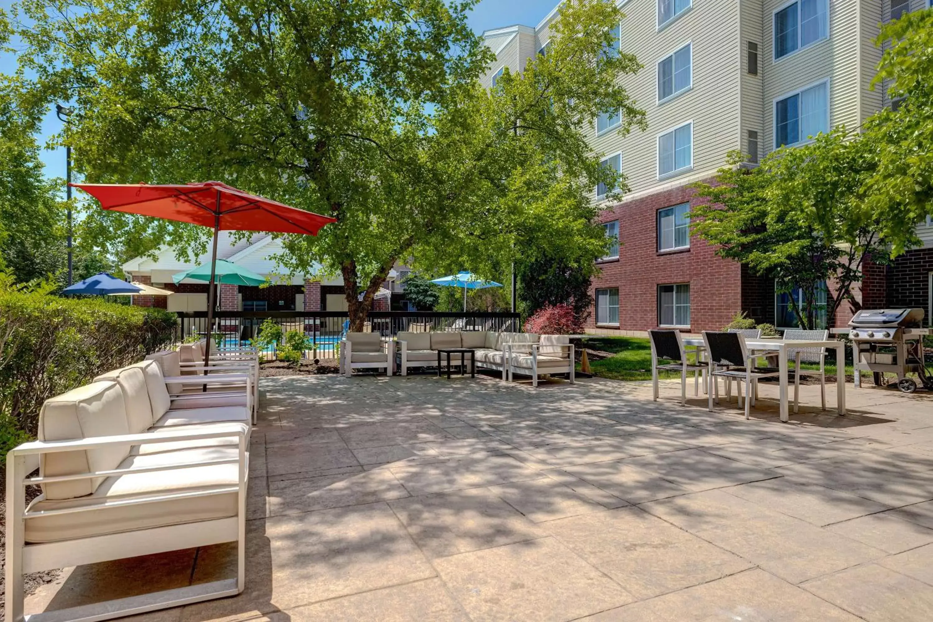 Patio, Restaurant/Places to Eat in Homewood Suites Lansdale