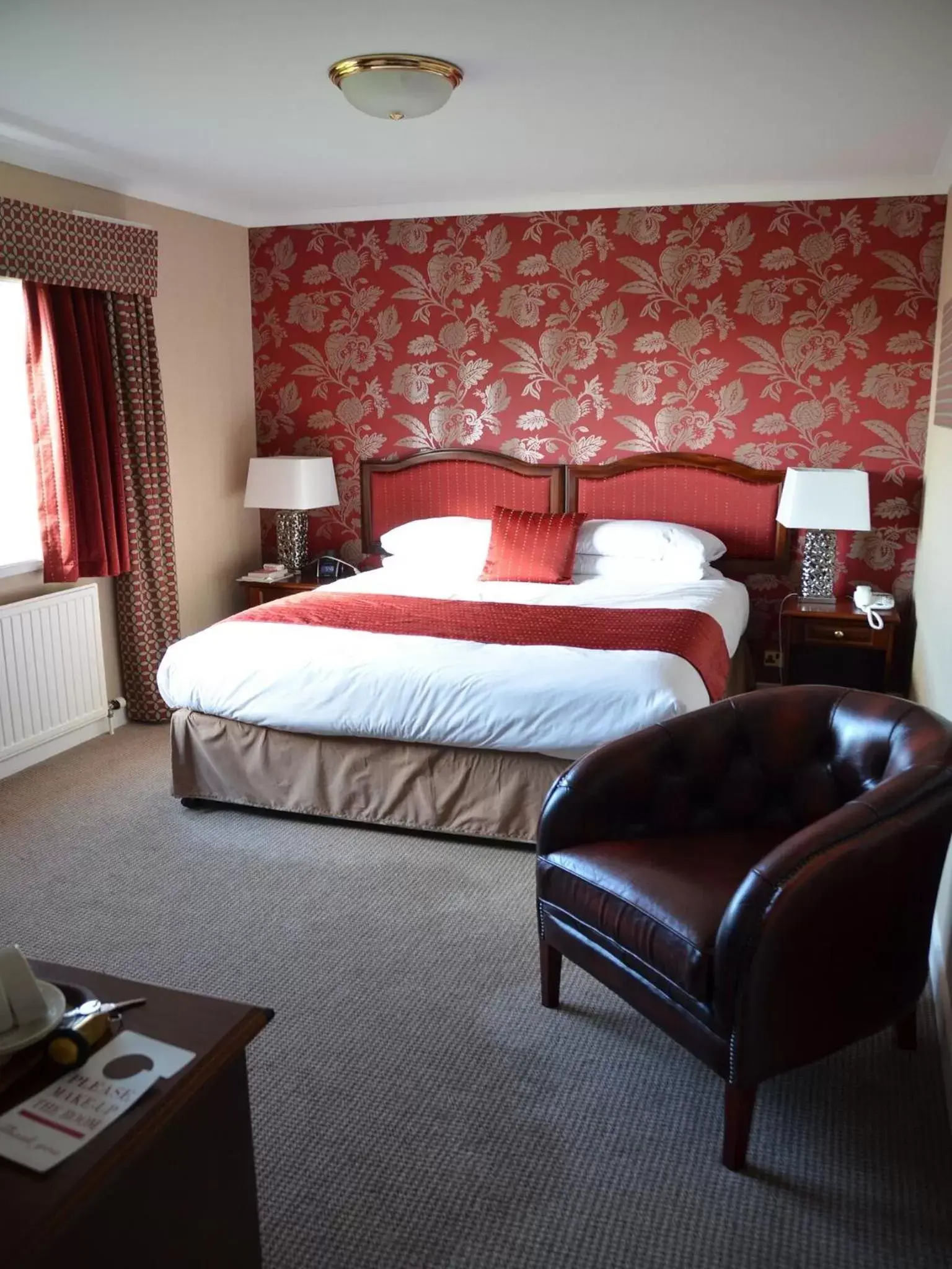 Photo of the whole room, Bed in Ramnee Hotel