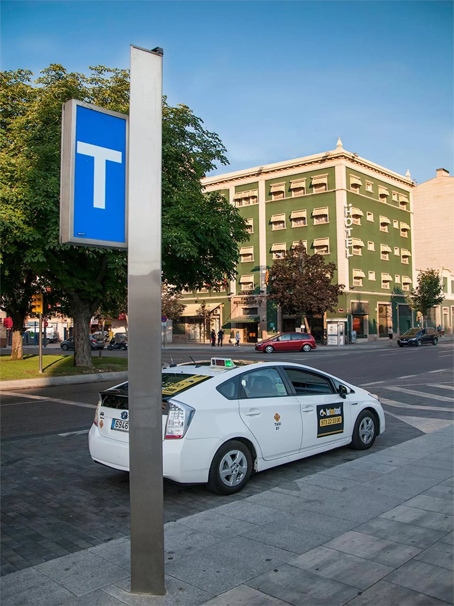 Logo/Certificate/Sign in Ramon Berenguer IV