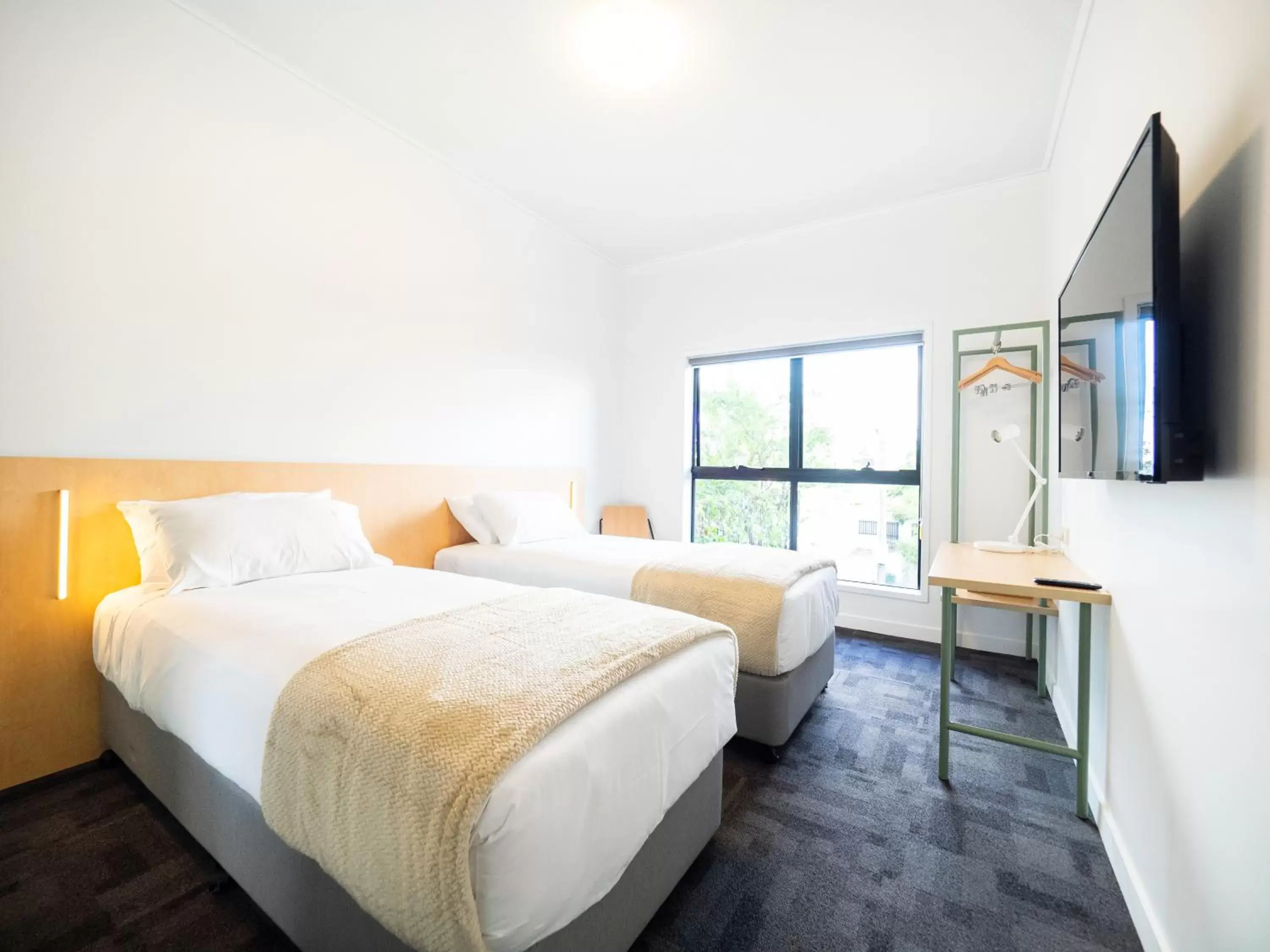 Bed in Brisbane City YHA