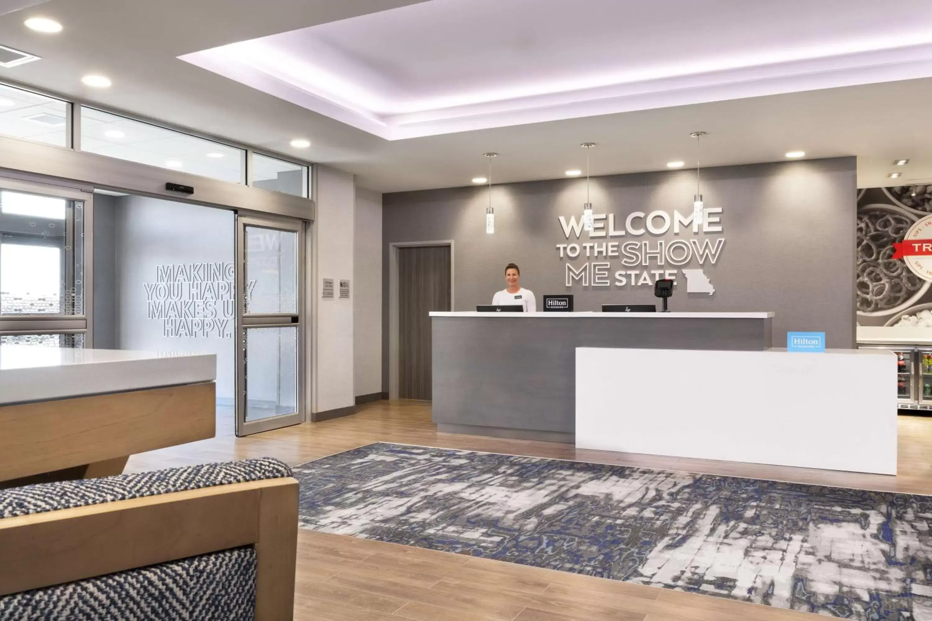 Lobby or reception, Lobby/Reception in Hampton Inn & Suites St Charles Old Town Area, Mo