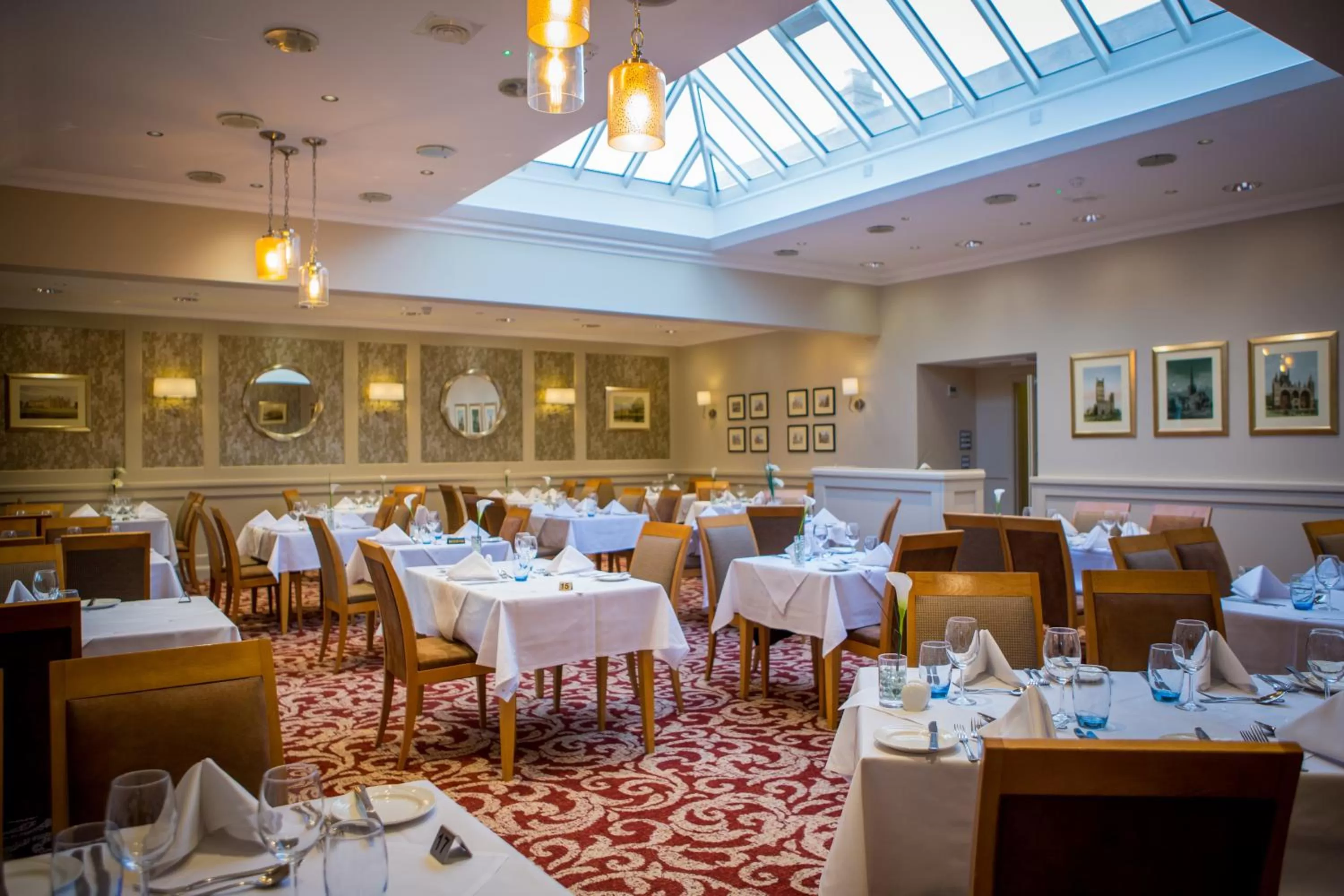 Restaurant/places to eat in Park Farm Hotel