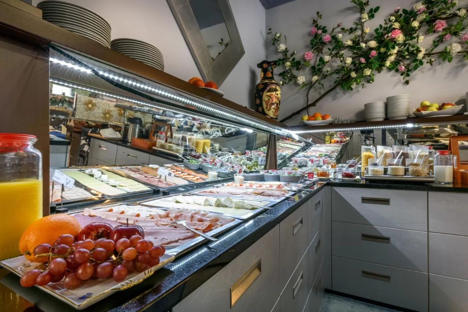 Food and drinks in Hotel Rivoli Charme