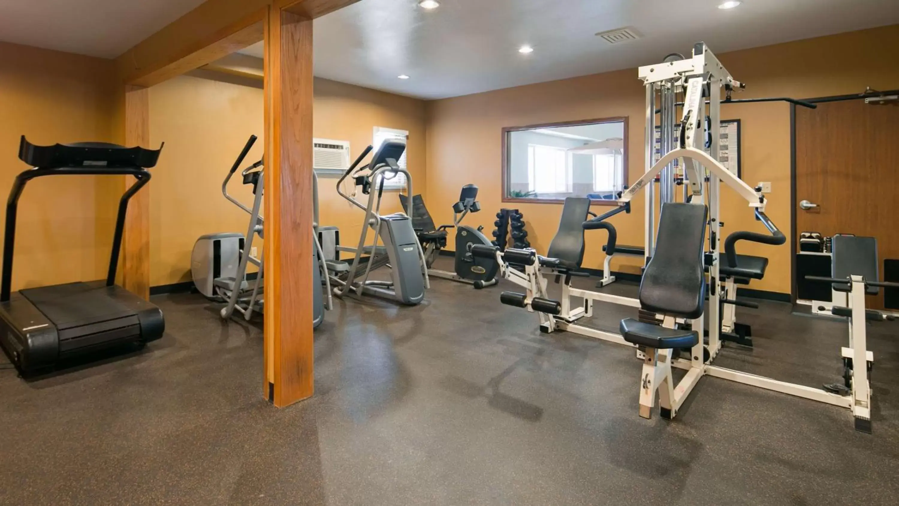 Fitness centre/facilities, Fitness Center/Facilities in Best Western Vermillion Inn
