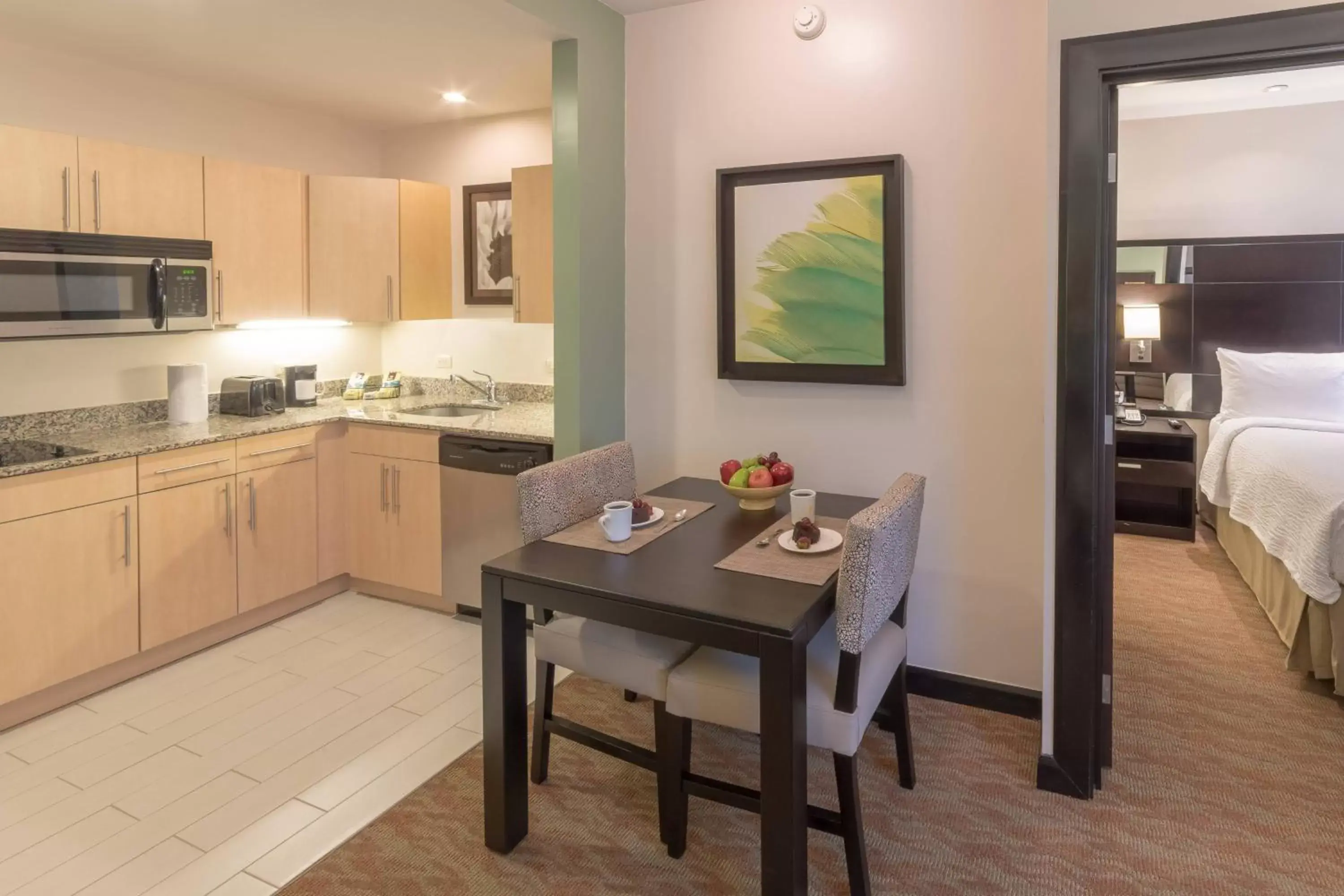Bedroom, Kitchen/Kitchenette in Residence Inn by Marriott San Jose Escazu