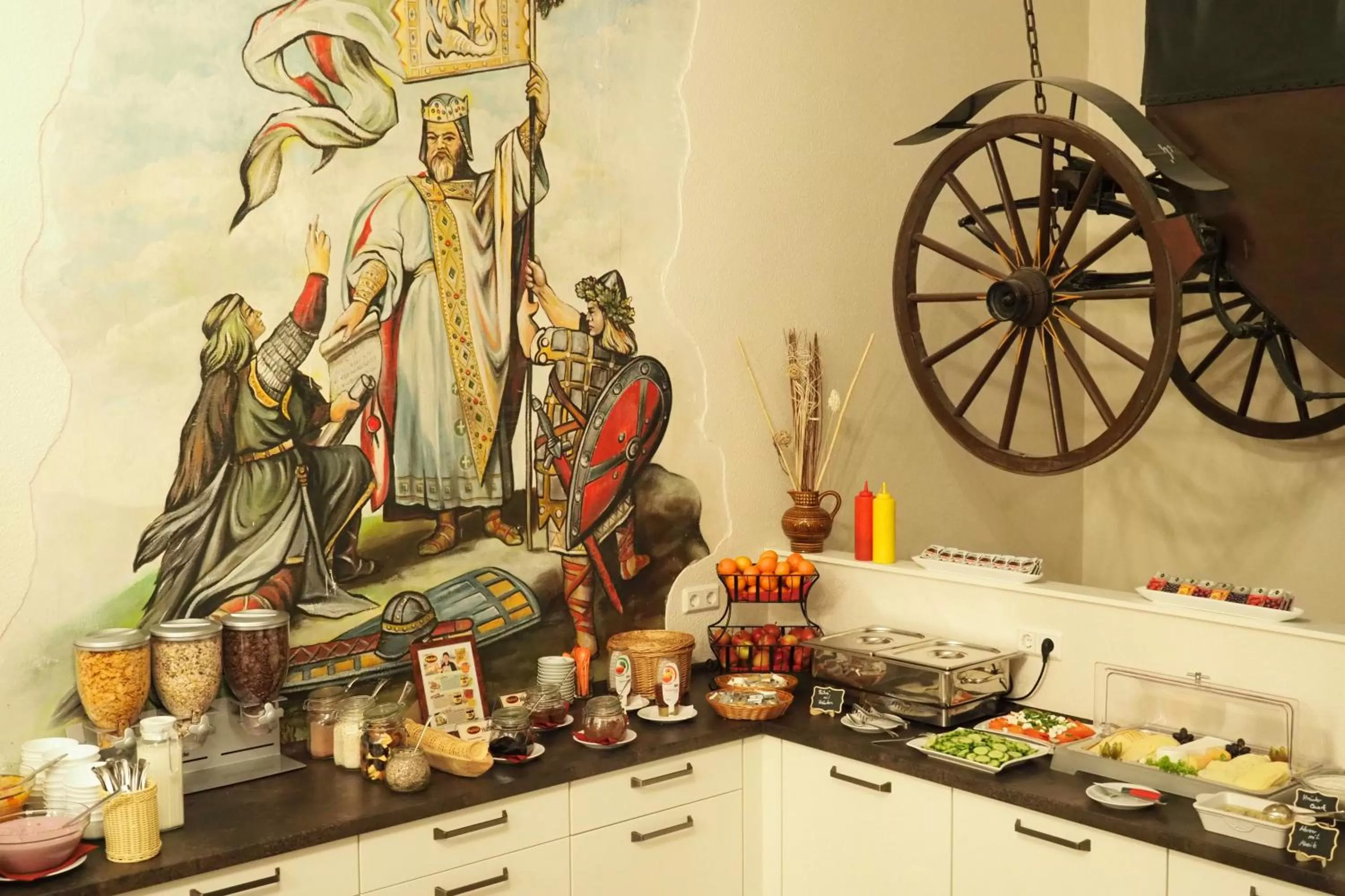 Breakfast in REGIOHOTEL Quedlinburger Hof - #HistorischerCharme #ZentraleLage #Wellness #FreeParking